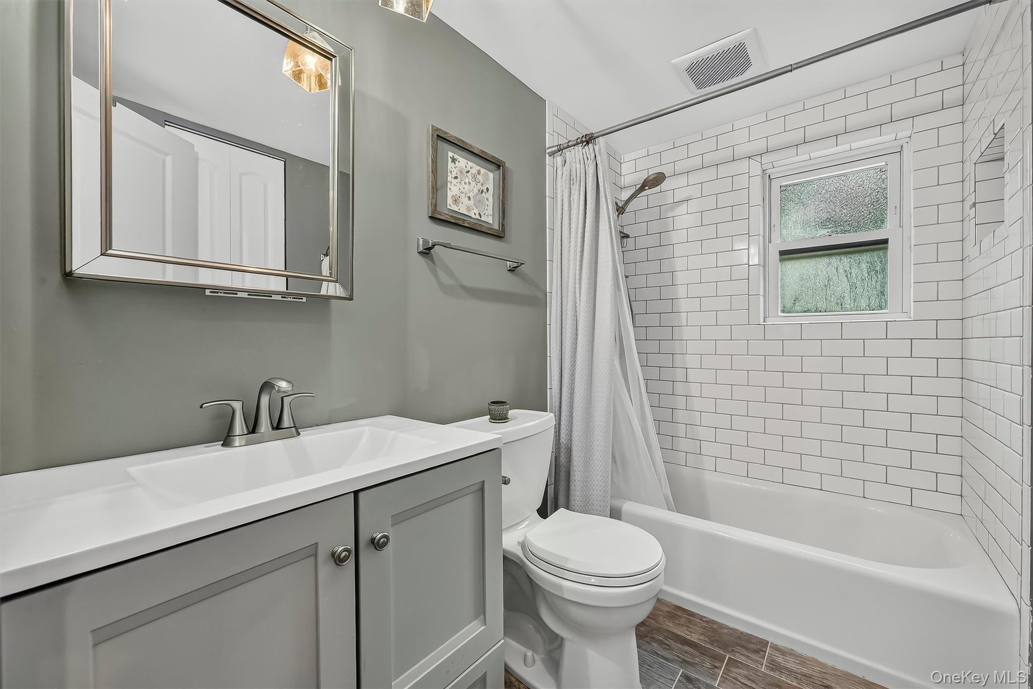 12 Emerson Drive Property Photo 28
