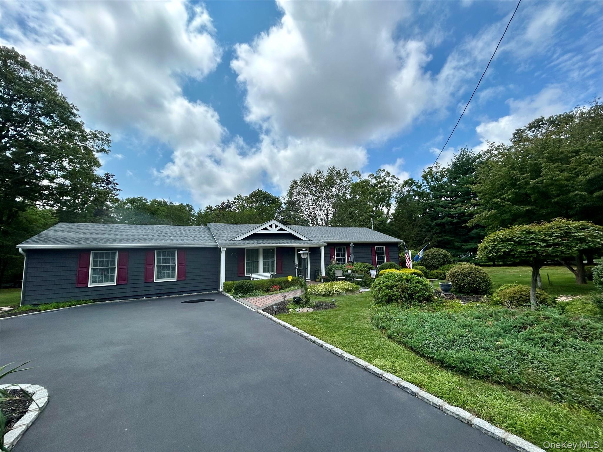 54 Madeline Road Property Photo 3