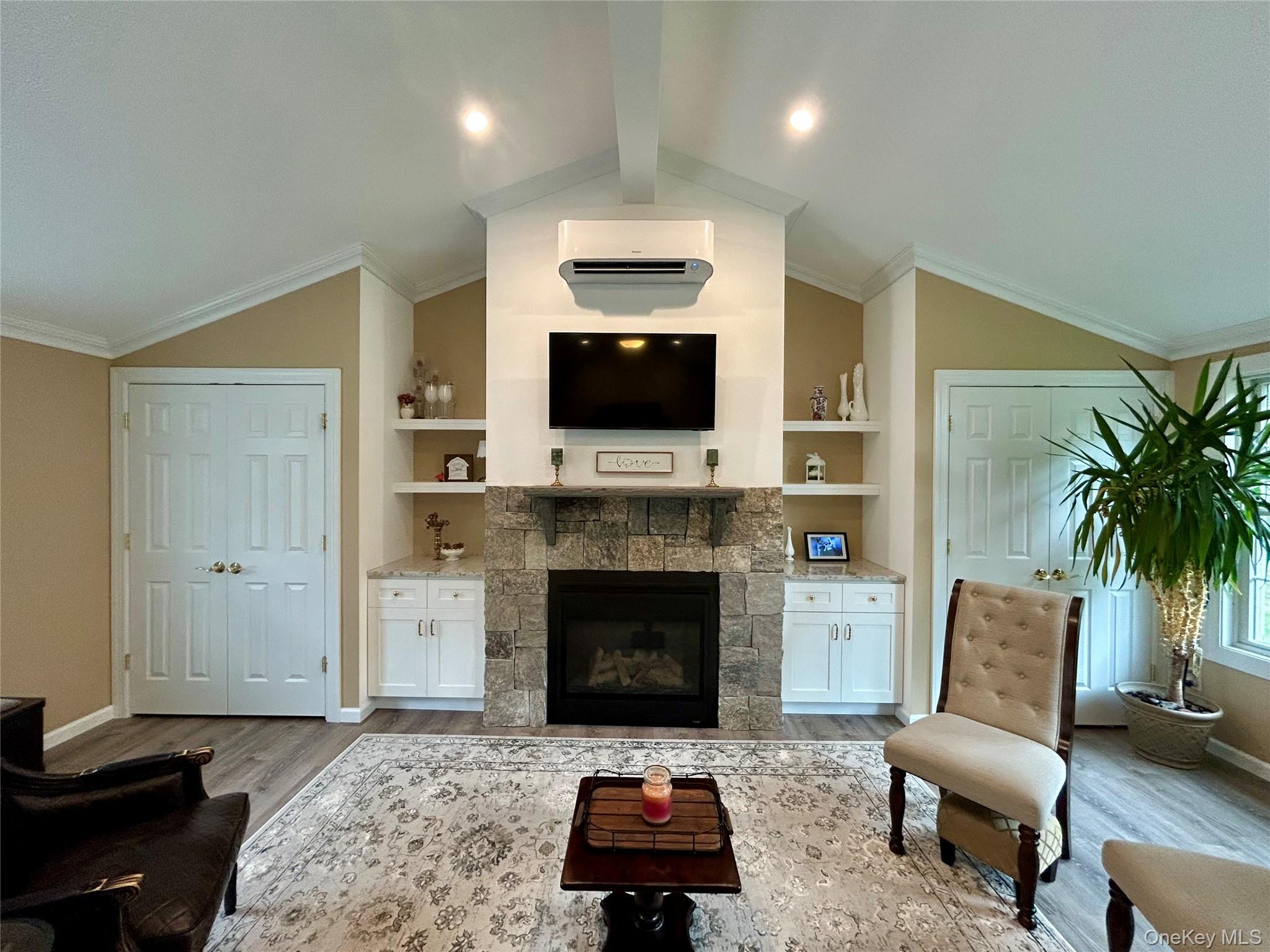 54 Madeline Road Property Photo 6