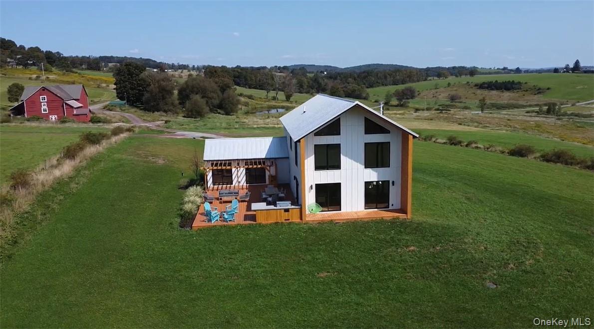 32 Long Farm Way Property Photo 1
