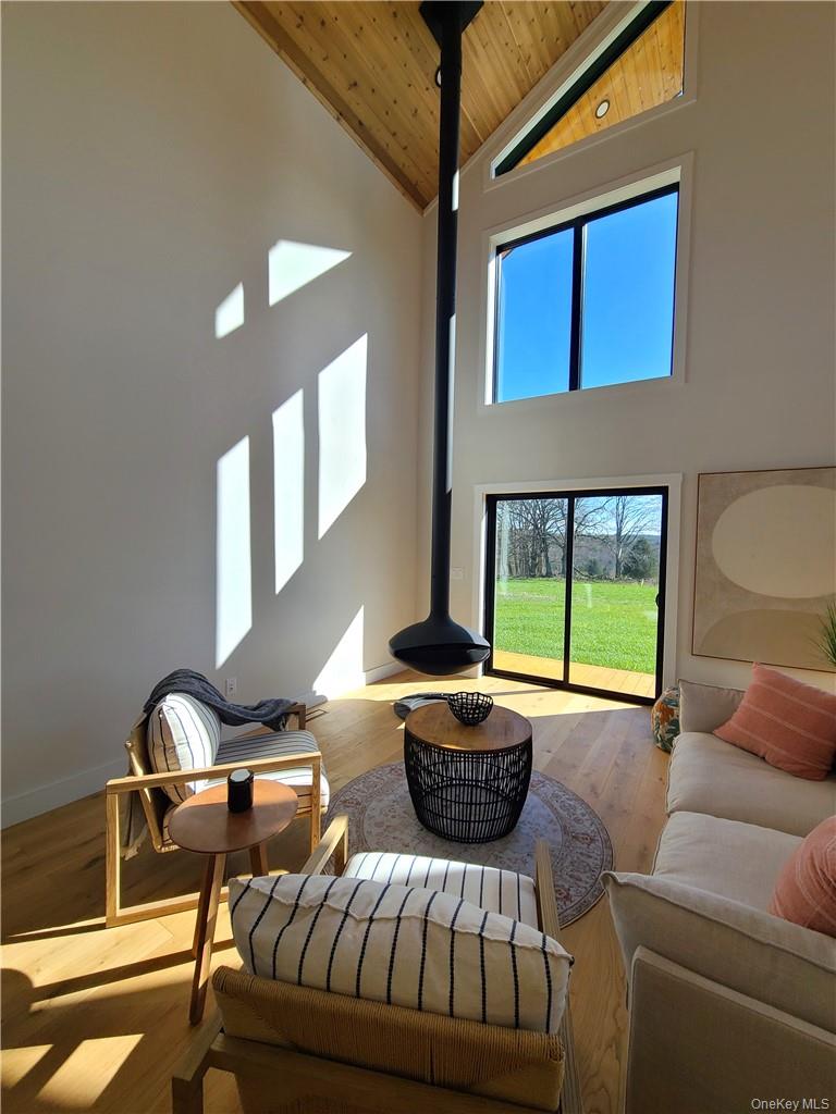 32 Long Farm Way Property Photo 7