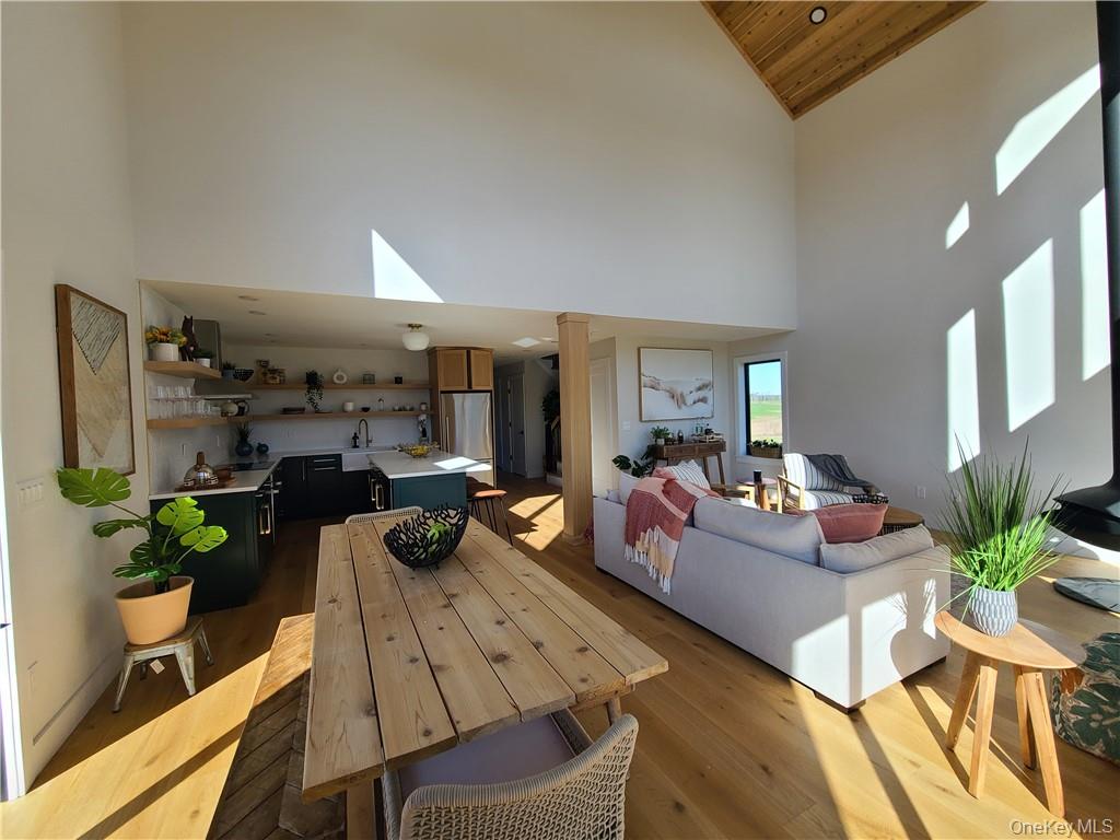 32 Long Farm Way Property Photo 11