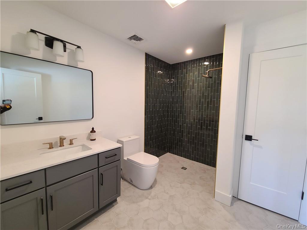 32 Long Farm Way Property Photo 21