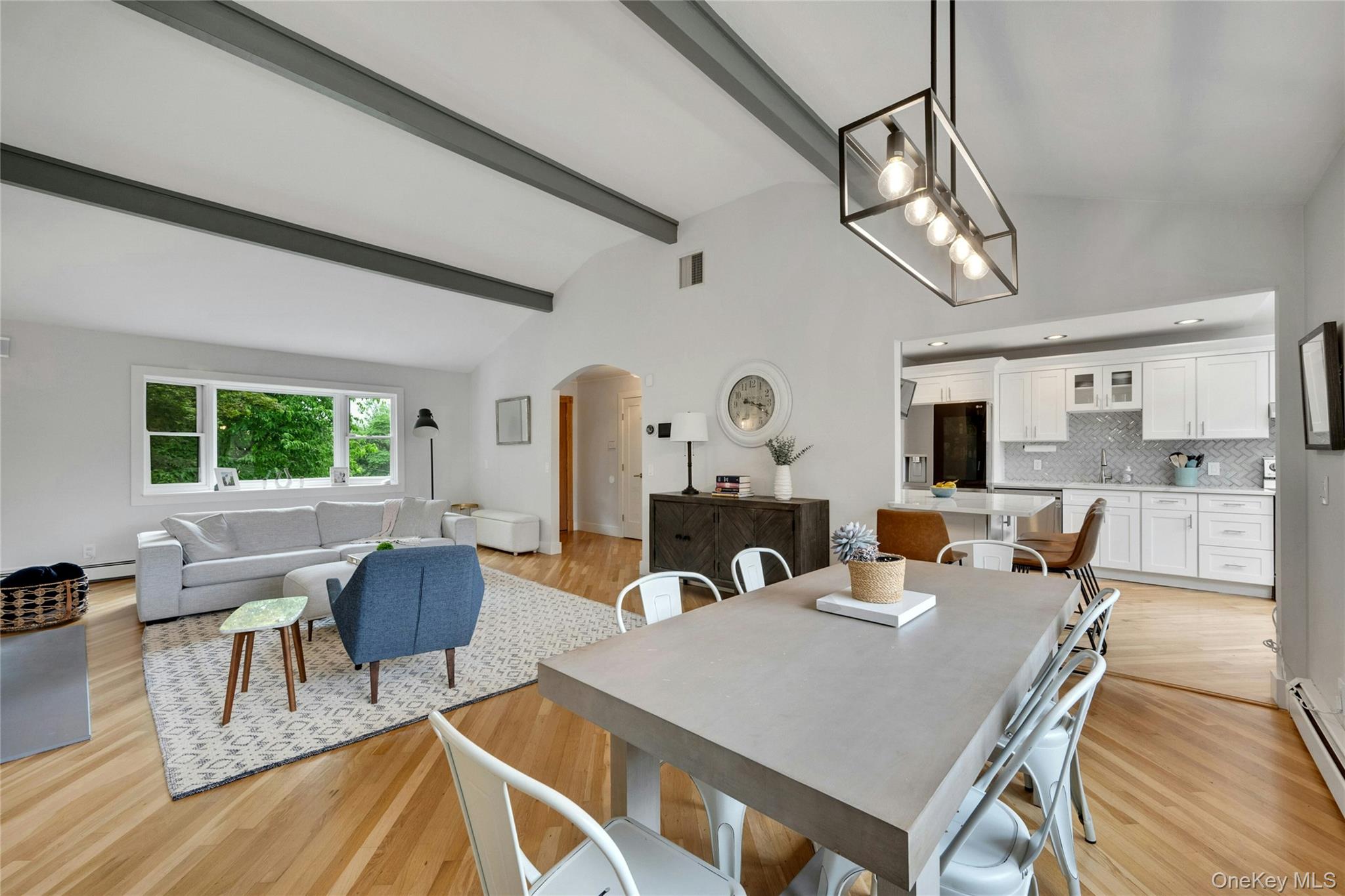 162 Florence Avenue Property Photo 12