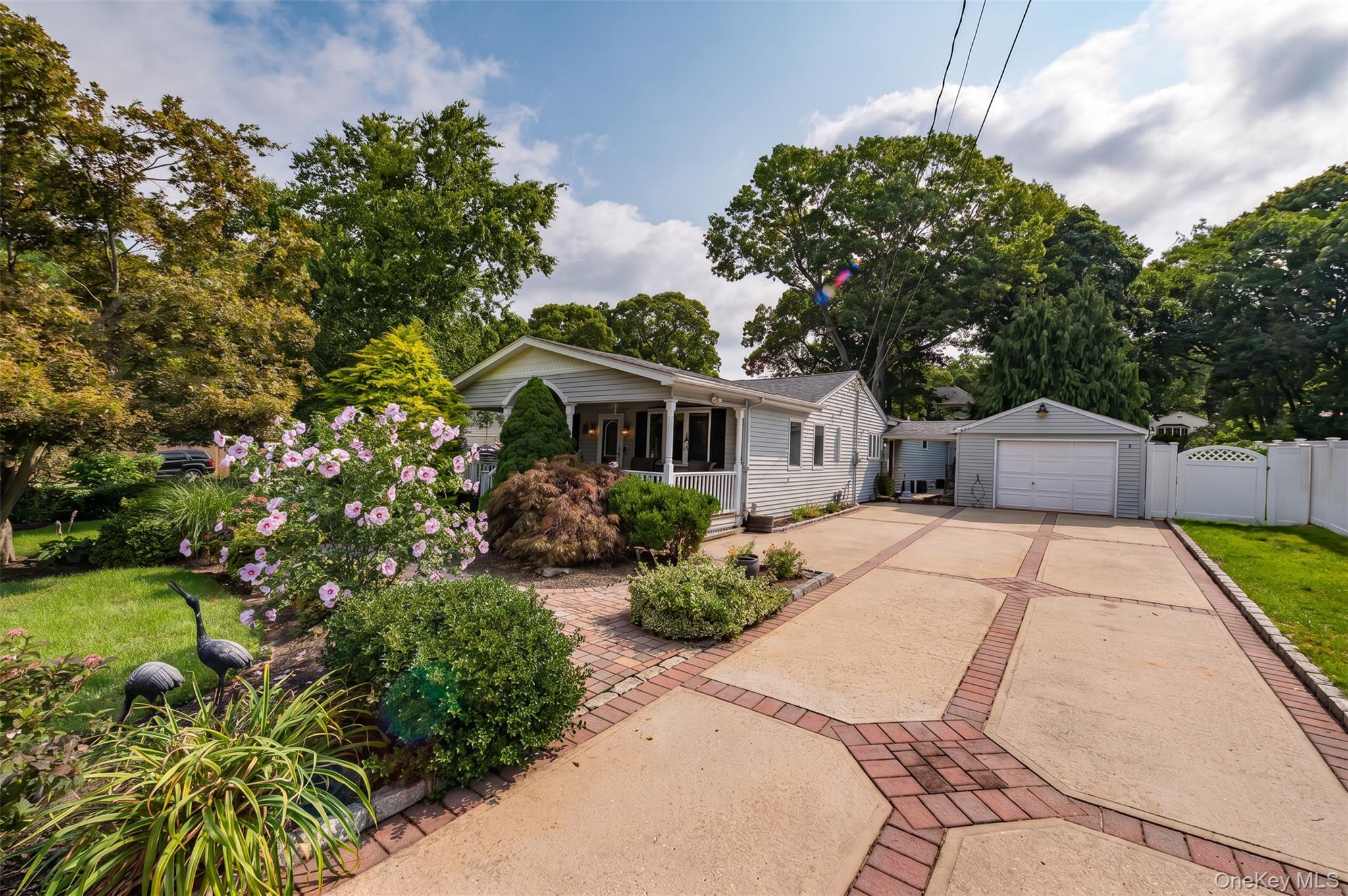 63 Joan Avenue Property Photo 1