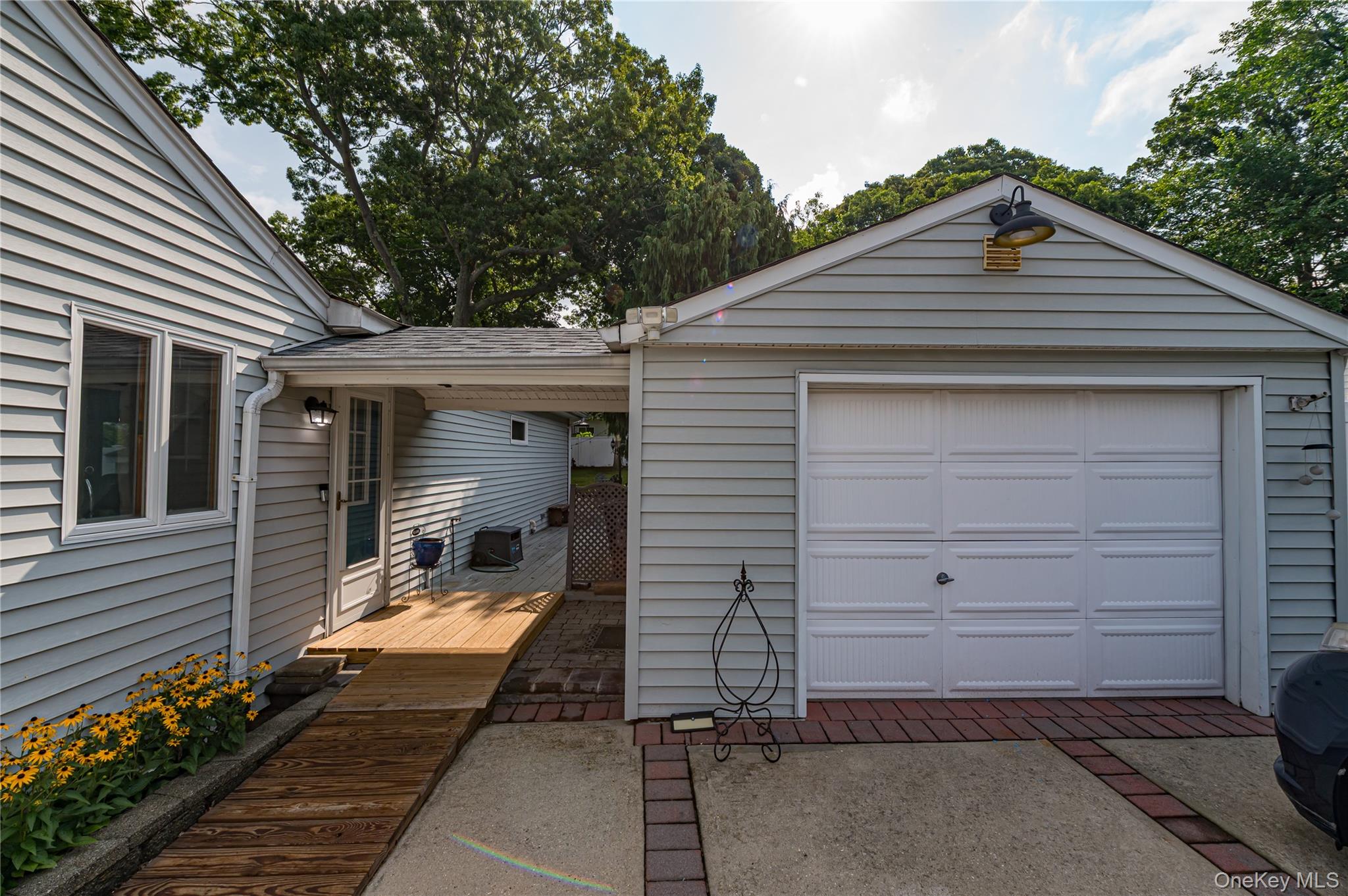 63 Joan Avenue Property Photo 5