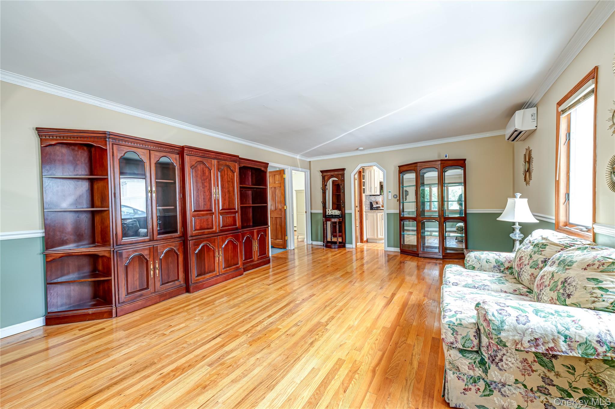 63 Joan Avenue Property Photo 7