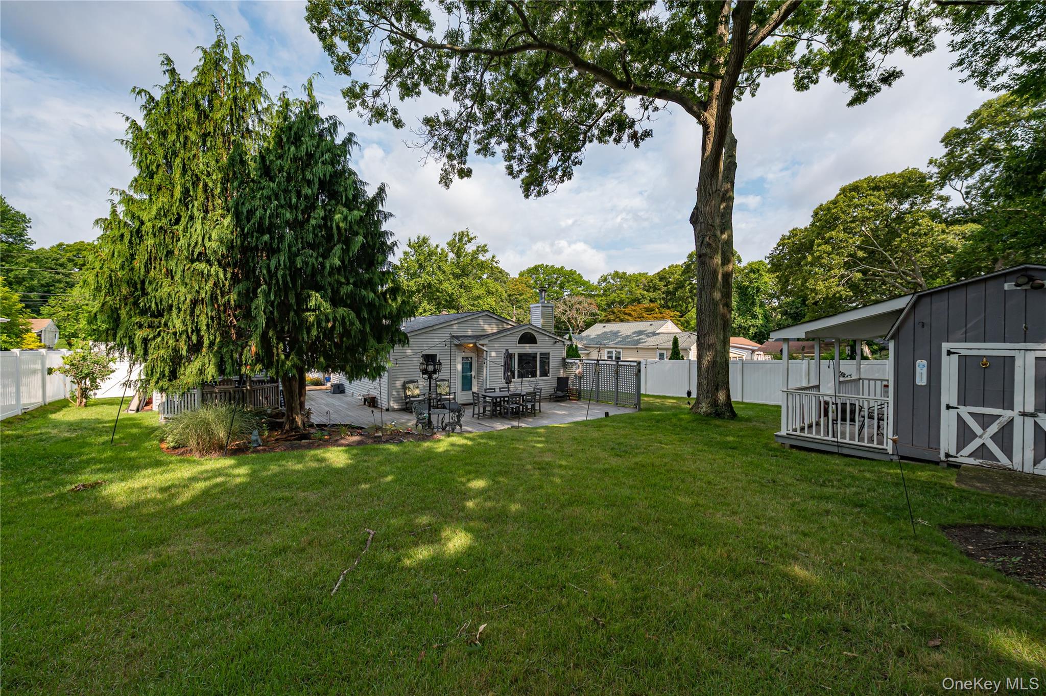 63 Joan Avenue Property Photo 37