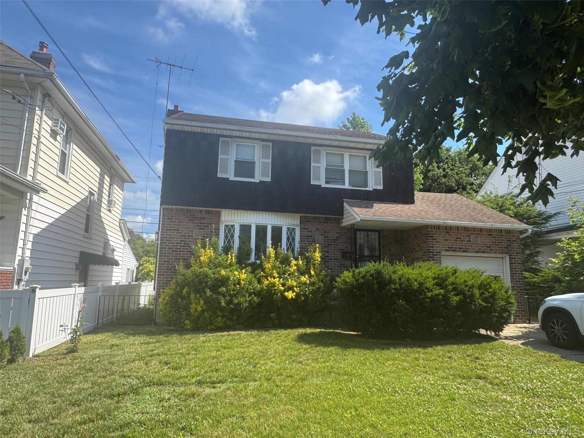 37 Magnolia Avenue Property Photo 1