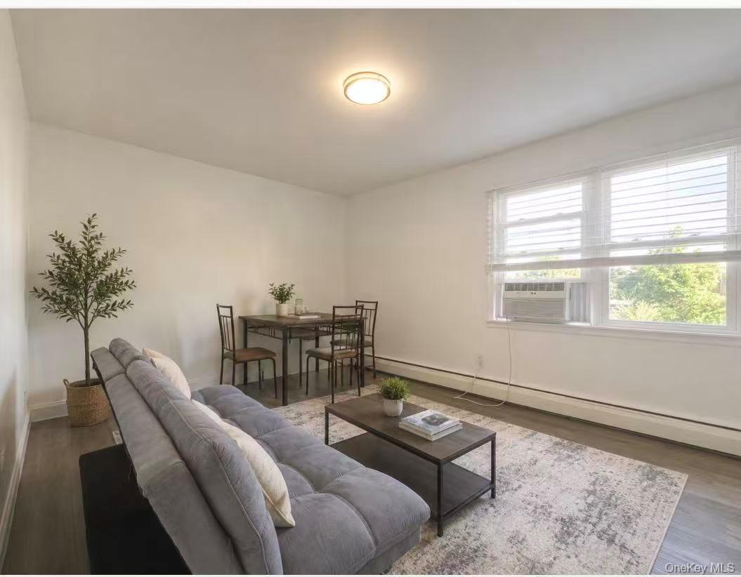 37 Magnolia Avenue Property Photo 4
