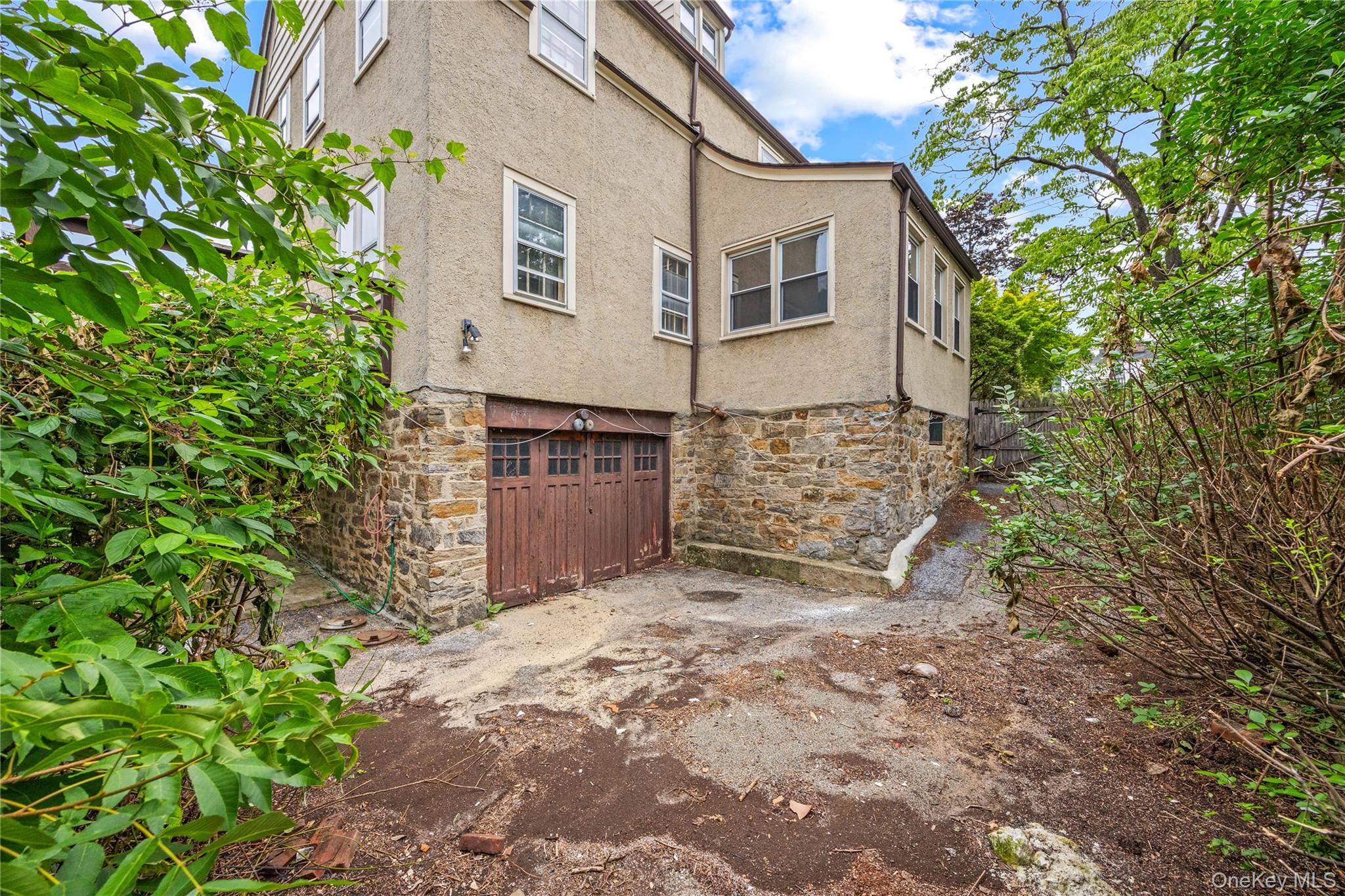 199 Lee Avenue Property Photo 28