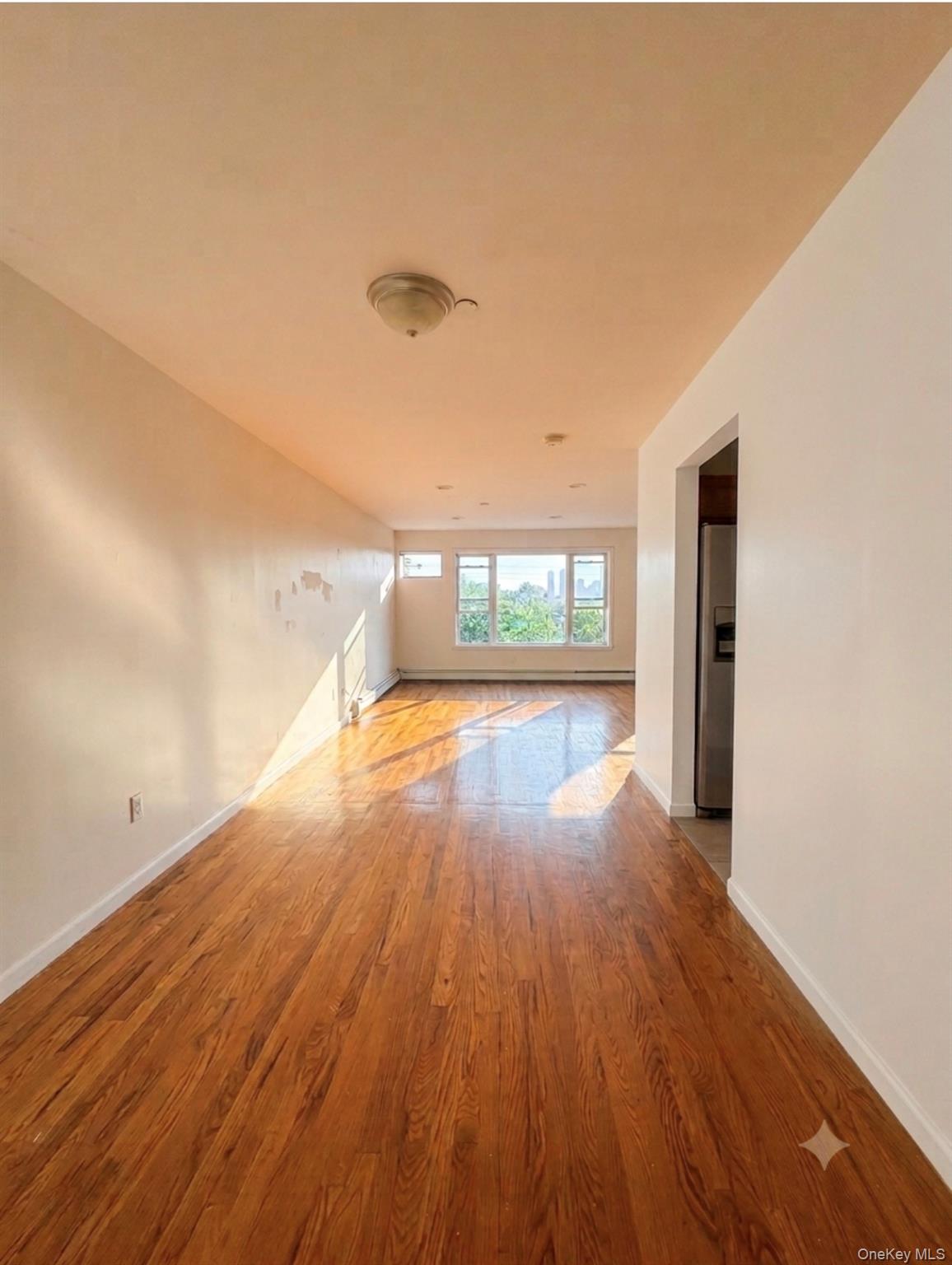 923 Euclid Avenue Property Photo 4