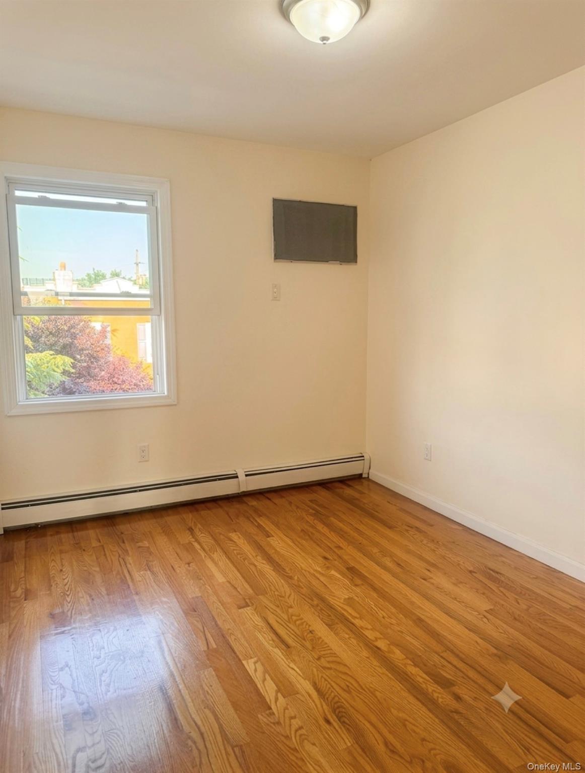 923 Euclid Avenue Property Photo 5