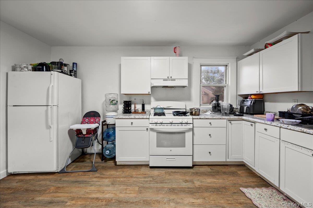 95 Grant Street Property Photo 15