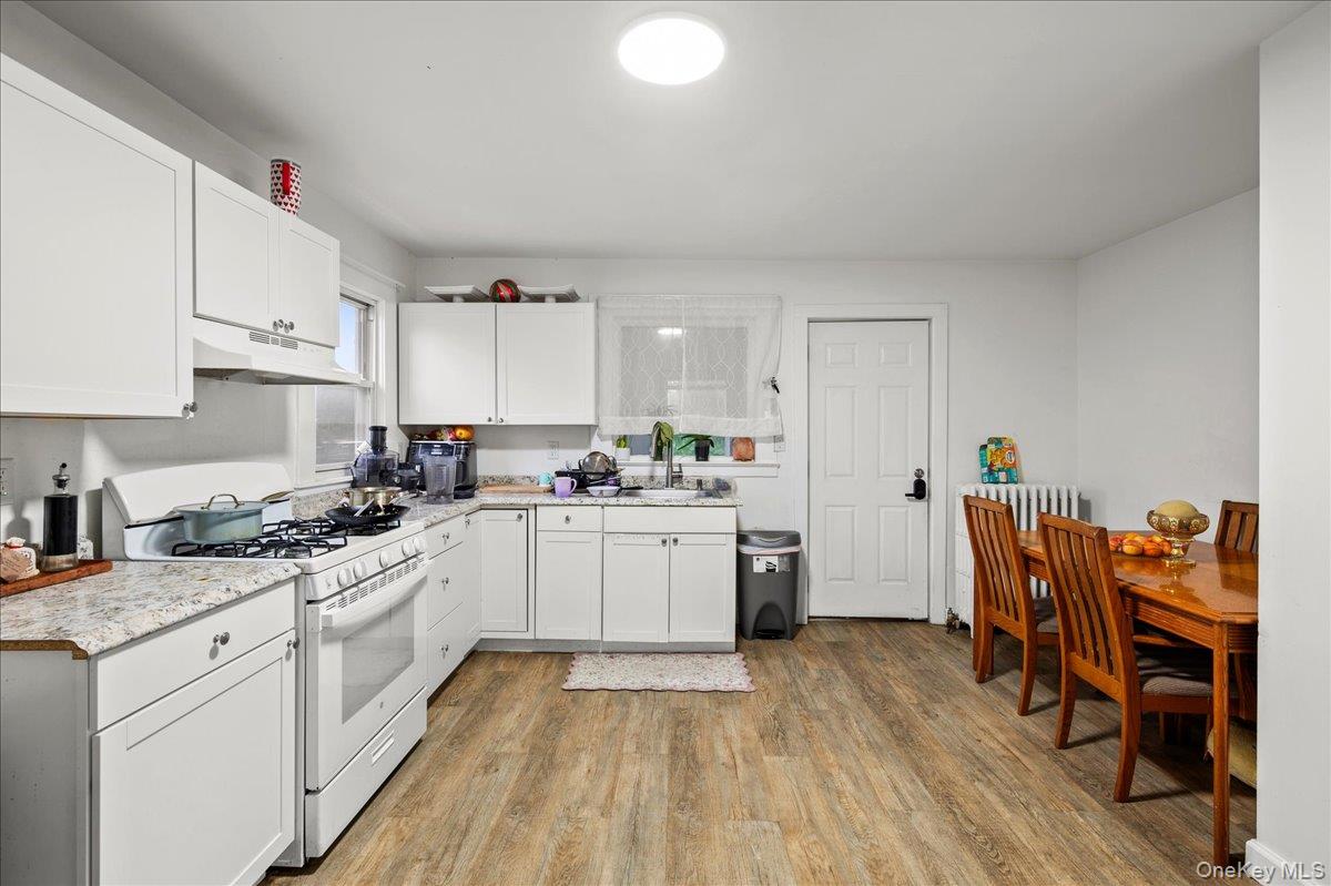 95 Grant Street Property Photo 16