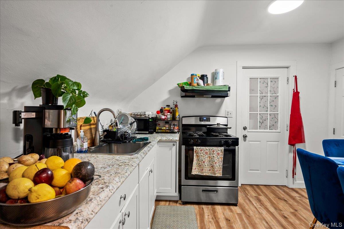 95 Grant Street Property Photo 26