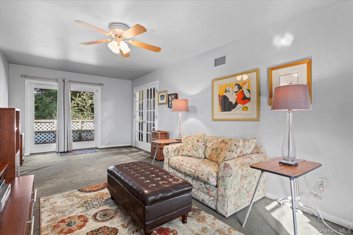 12 Gordon Avenue Property Photo 10