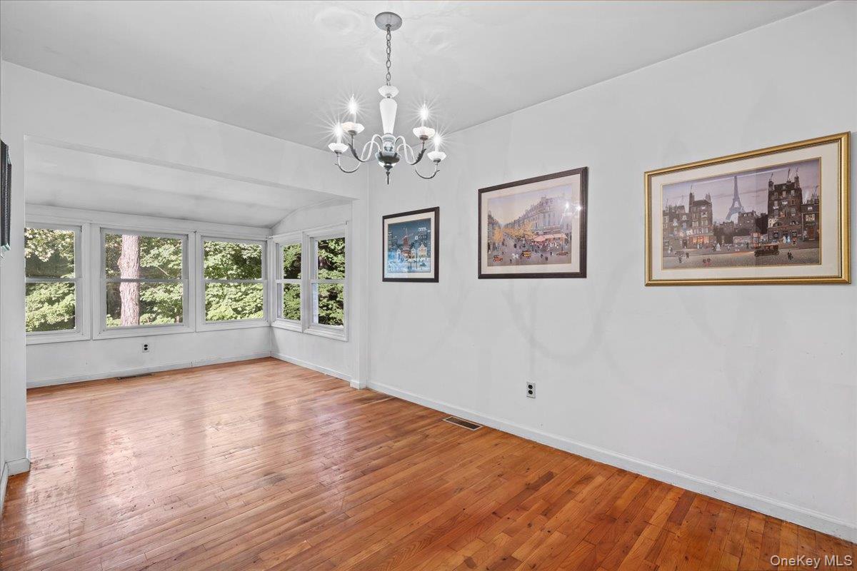 12 Gordon Avenue Property Photo 12