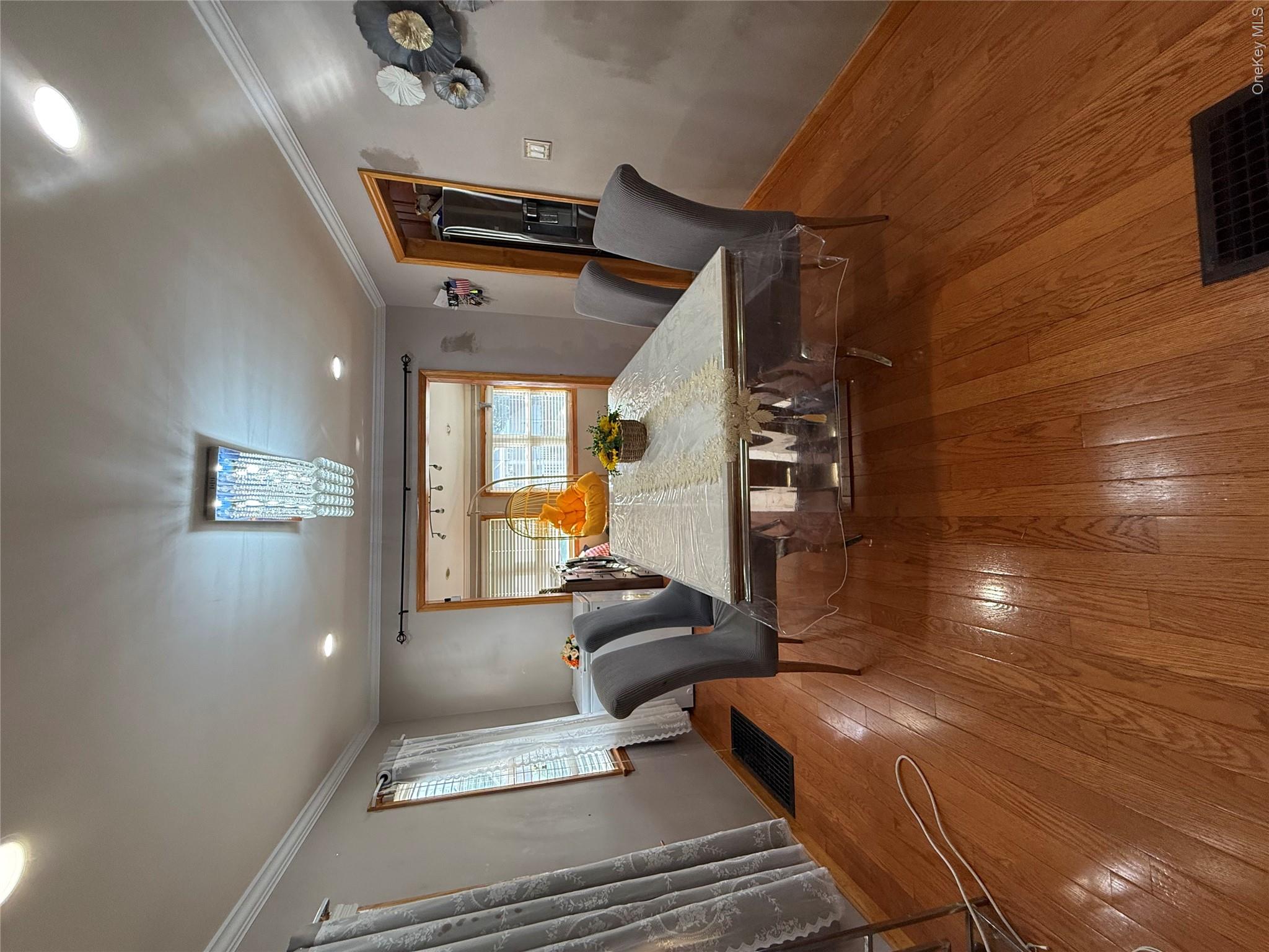 47 Franklin Street Property Photo 4