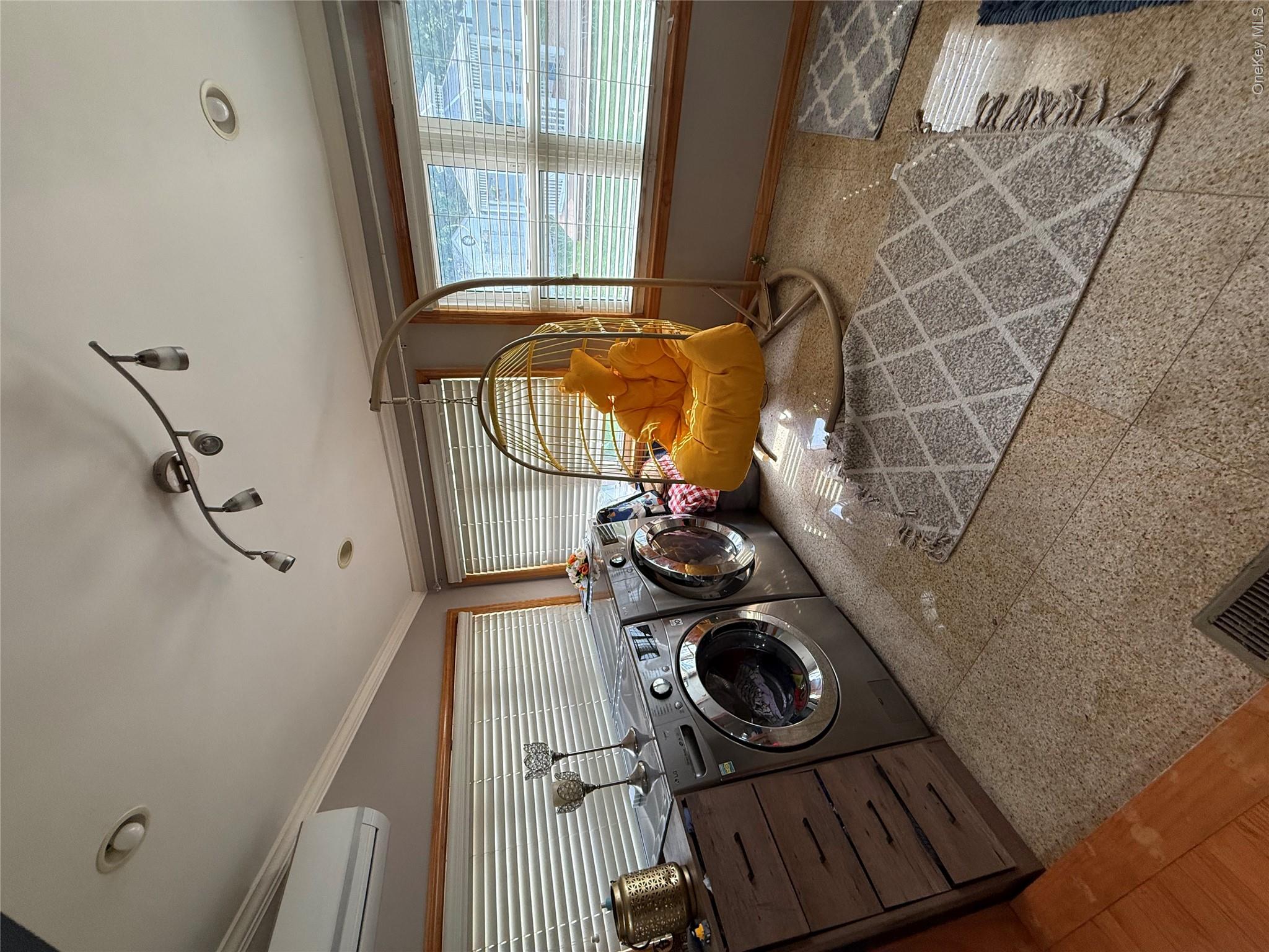 47 Franklin Street Property Photo 5