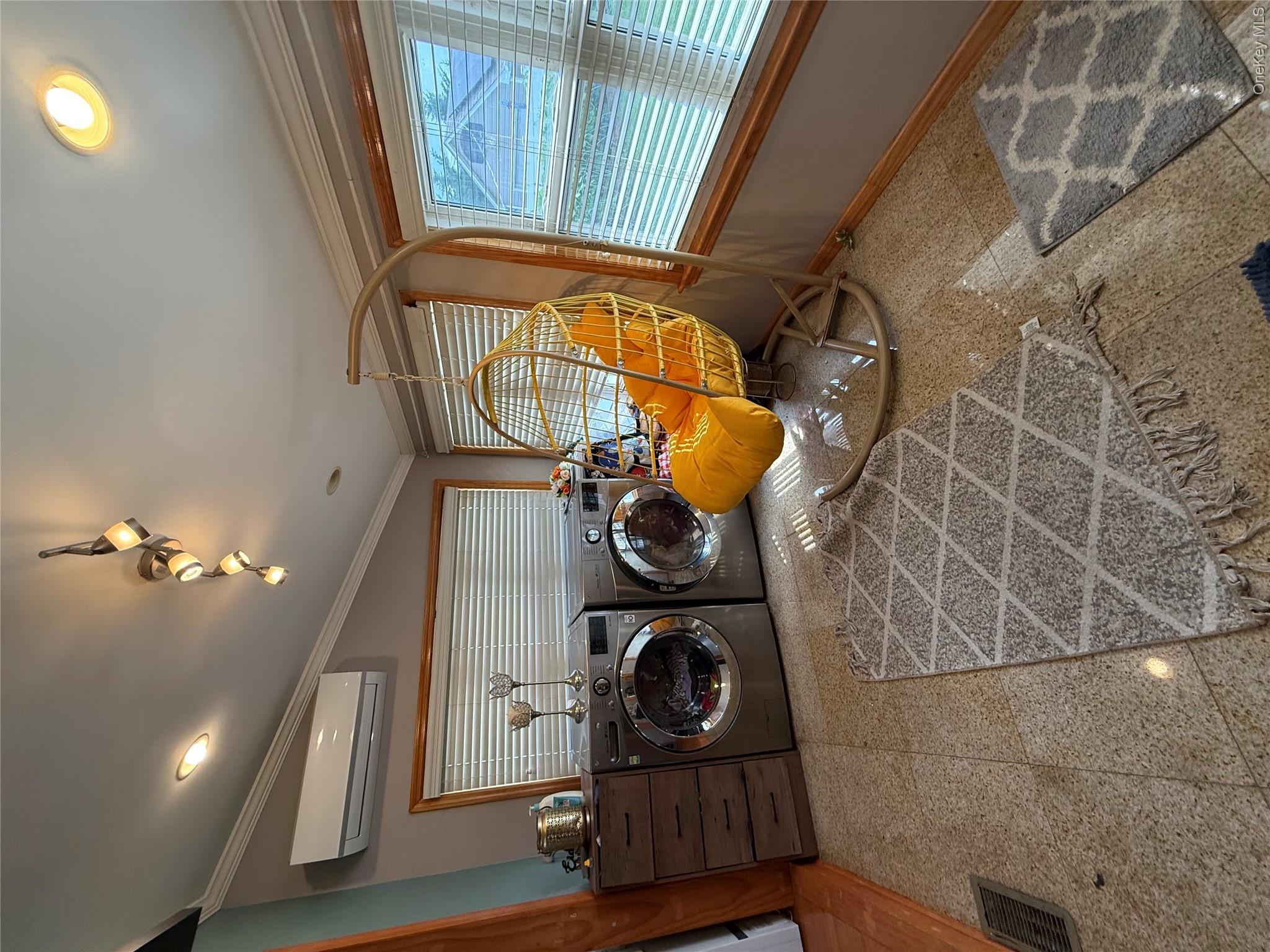 47 Franklin Street Property Photo 7