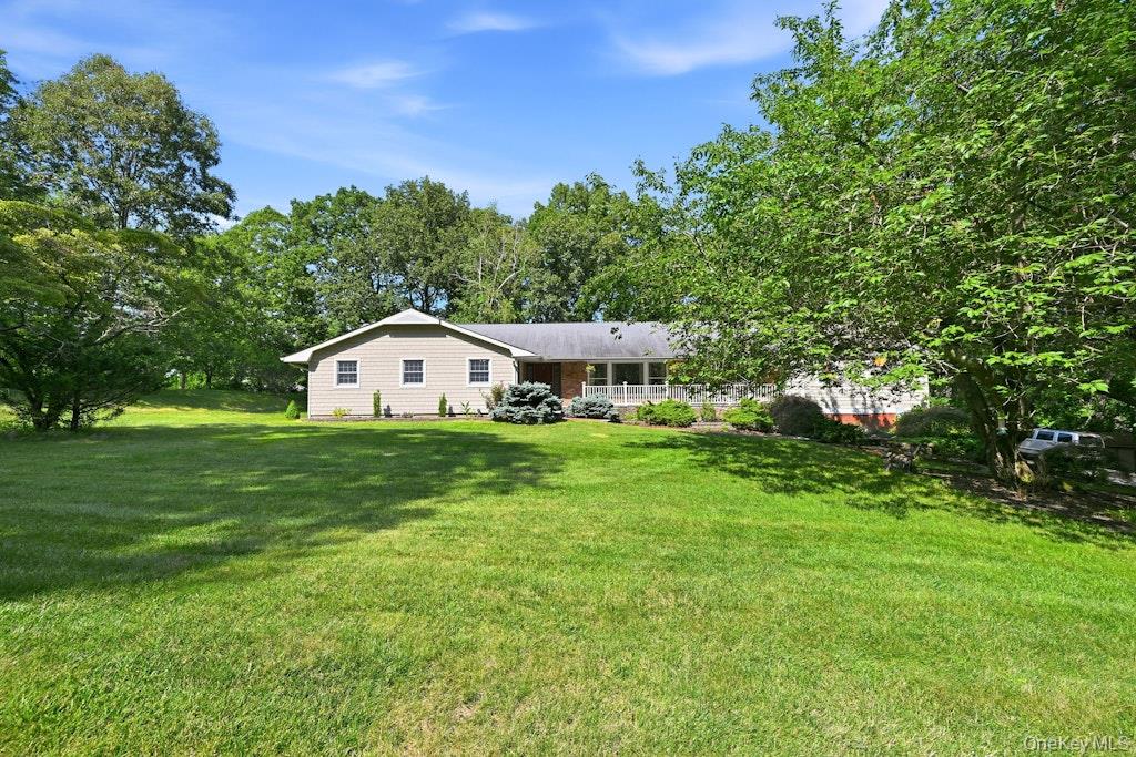 20 Williamsburg Drive Property Photo 2
