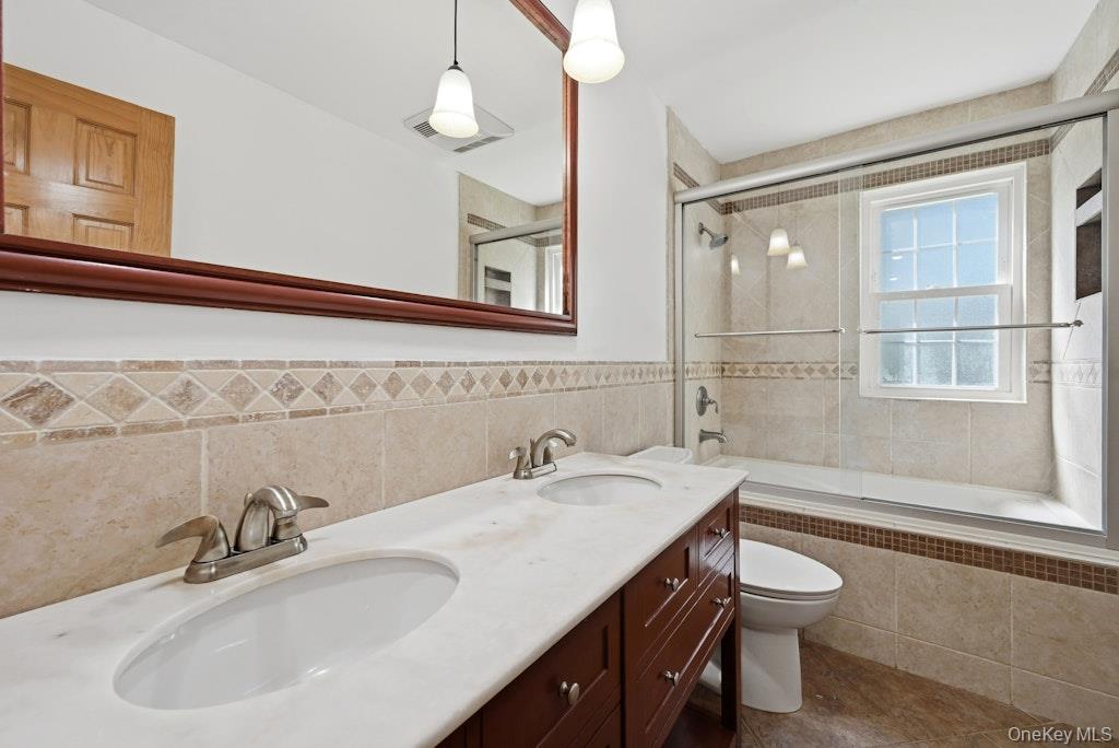 20 Williamsburg Drive Property Photo 25