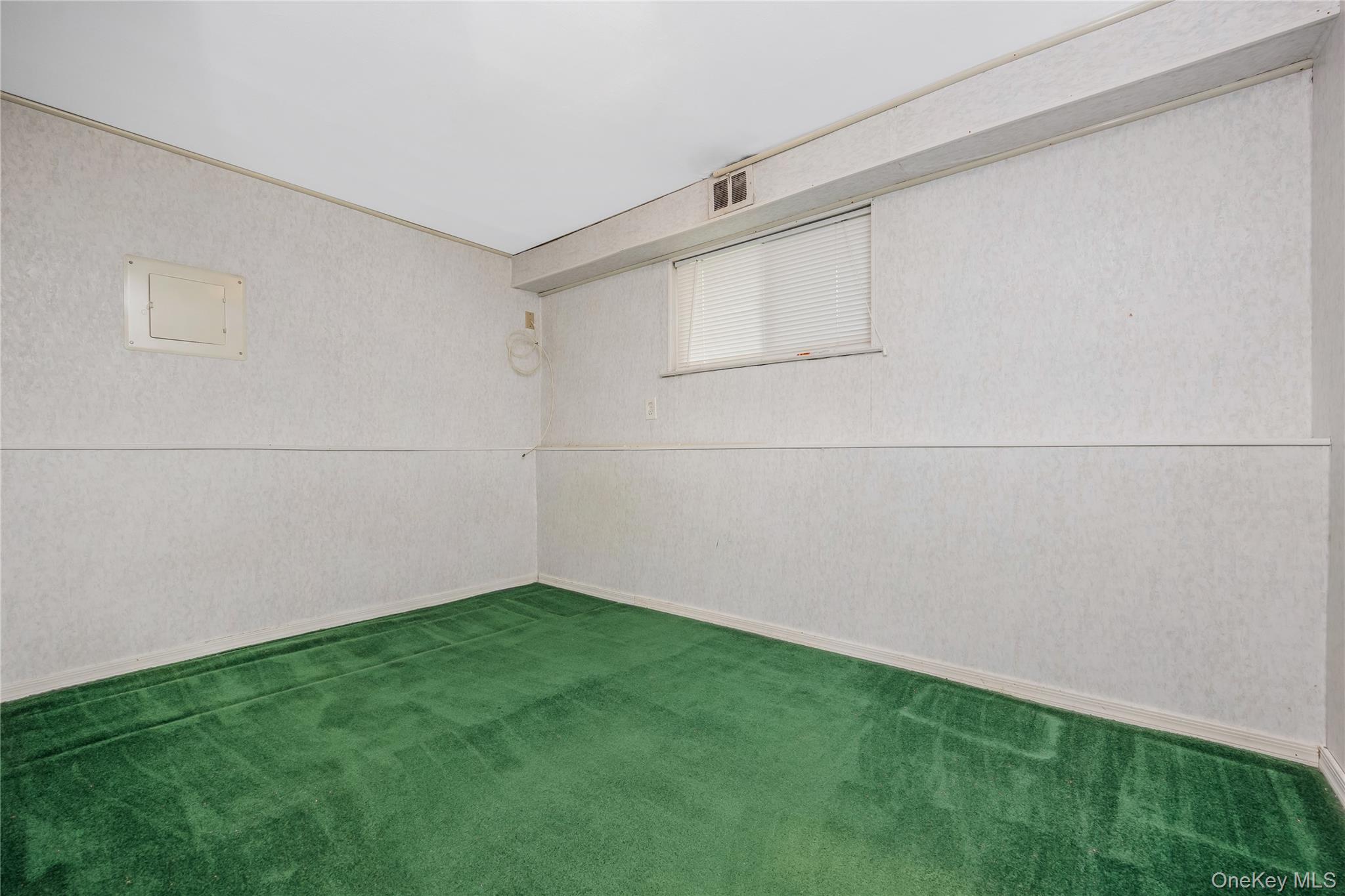 19 Glenda Drive Property Photo 18