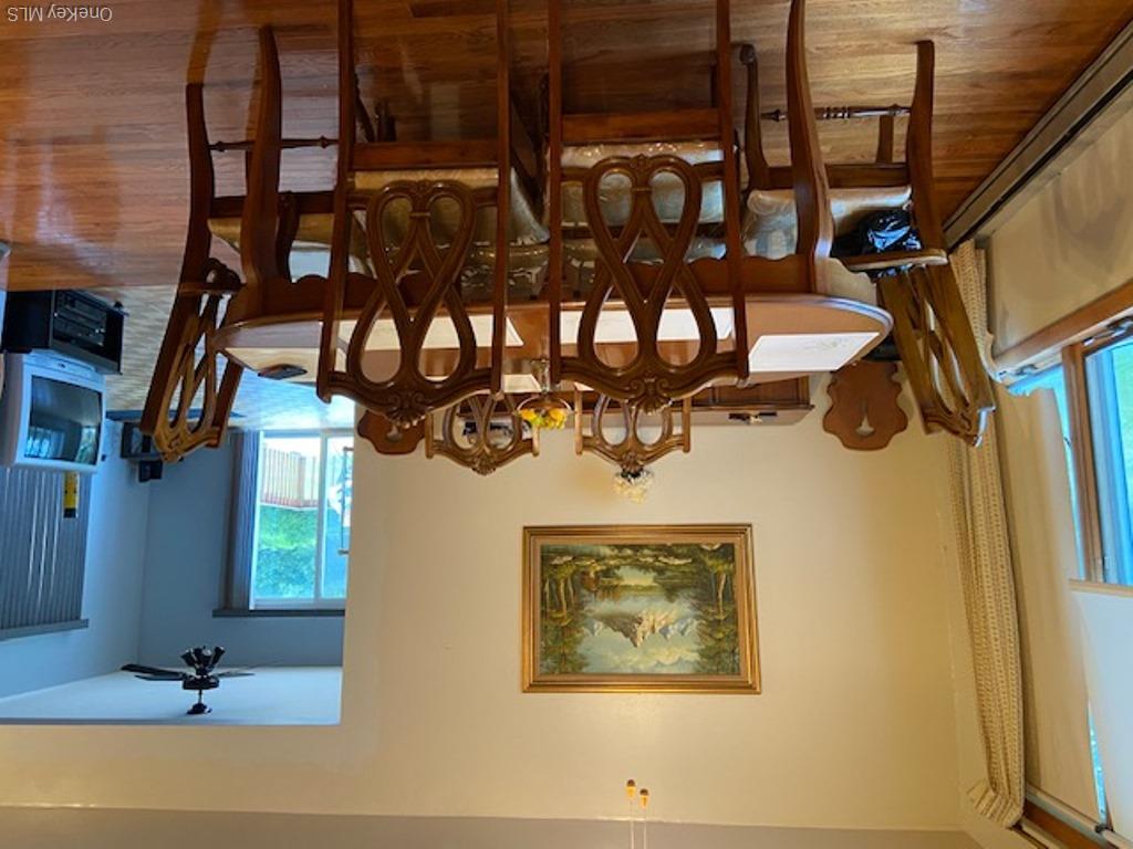 607 Happy Avenue Property Photo 6