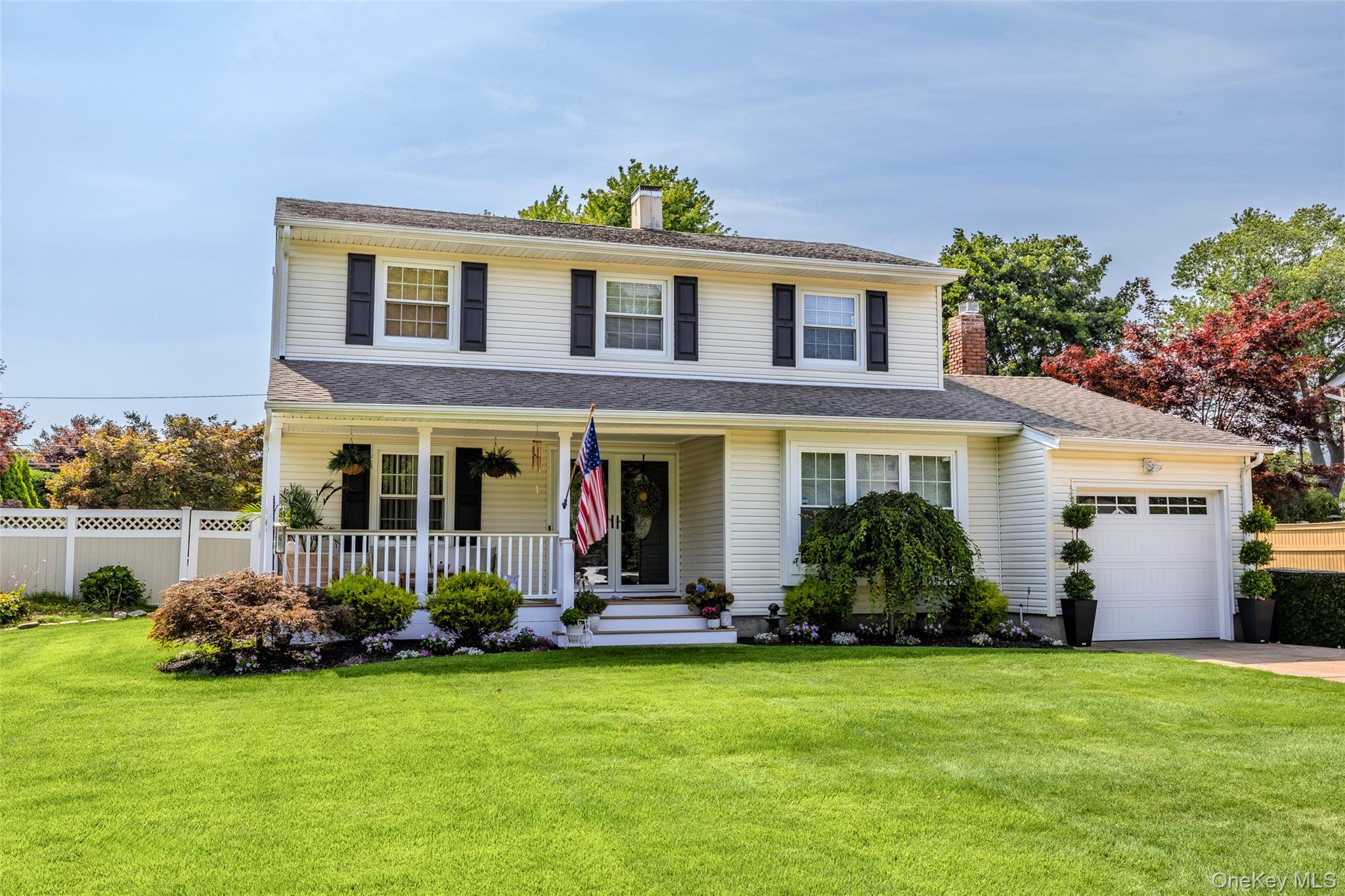 334 Greenbelt Parkway Property Photo 3