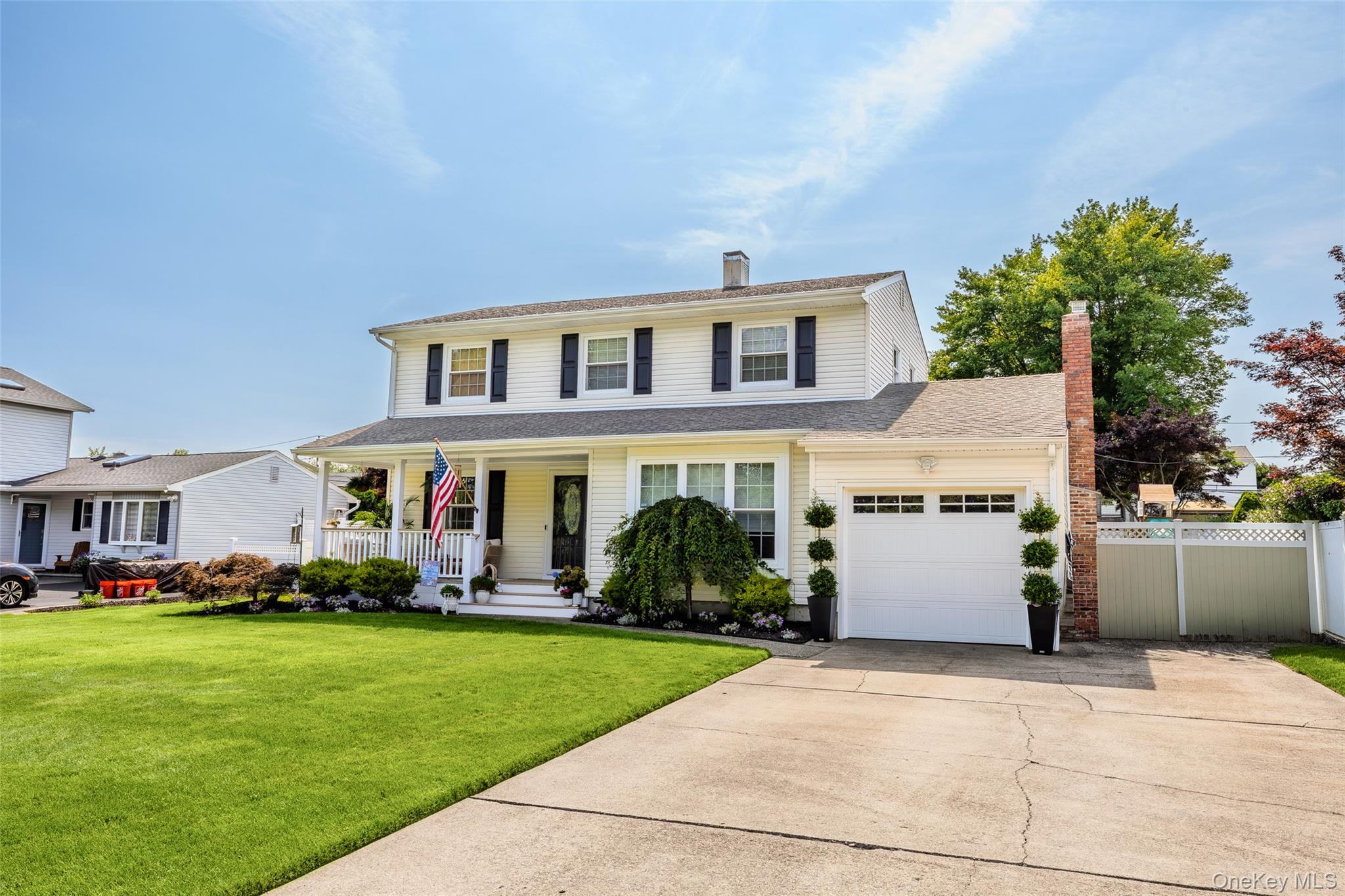 334 Greenbelt Parkway Property Photo 4