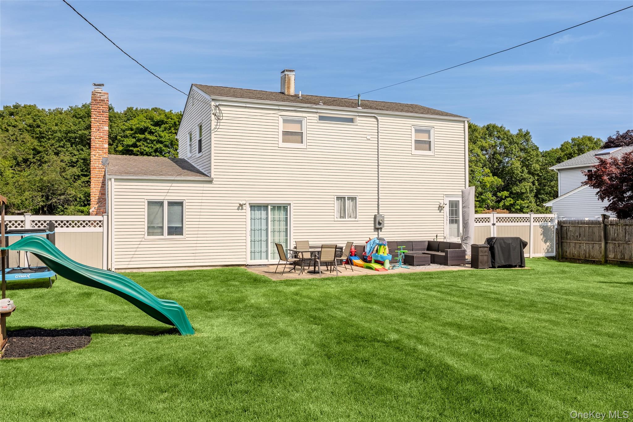 334 Greenbelt Parkway Property Photo 6