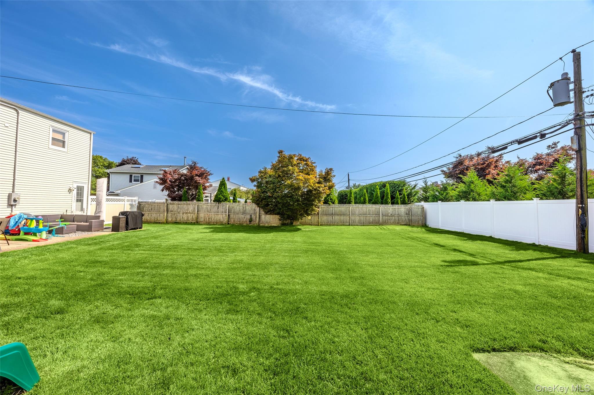 334 Greenbelt Parkway Property Photo 10
