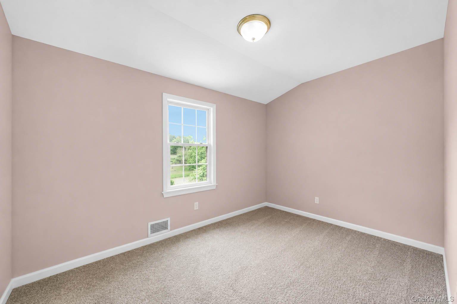 8 Fairway Drive Property Photo 13