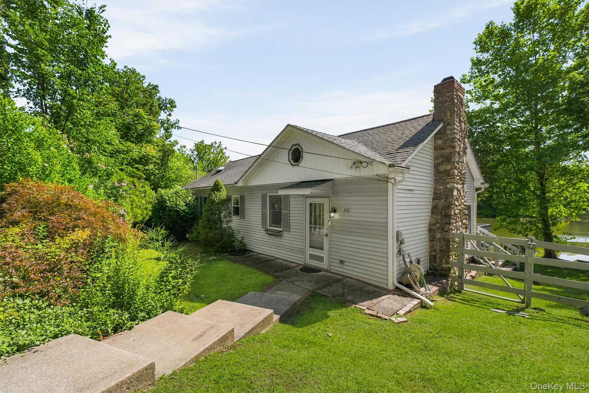136 Lake Road Property Photo 4