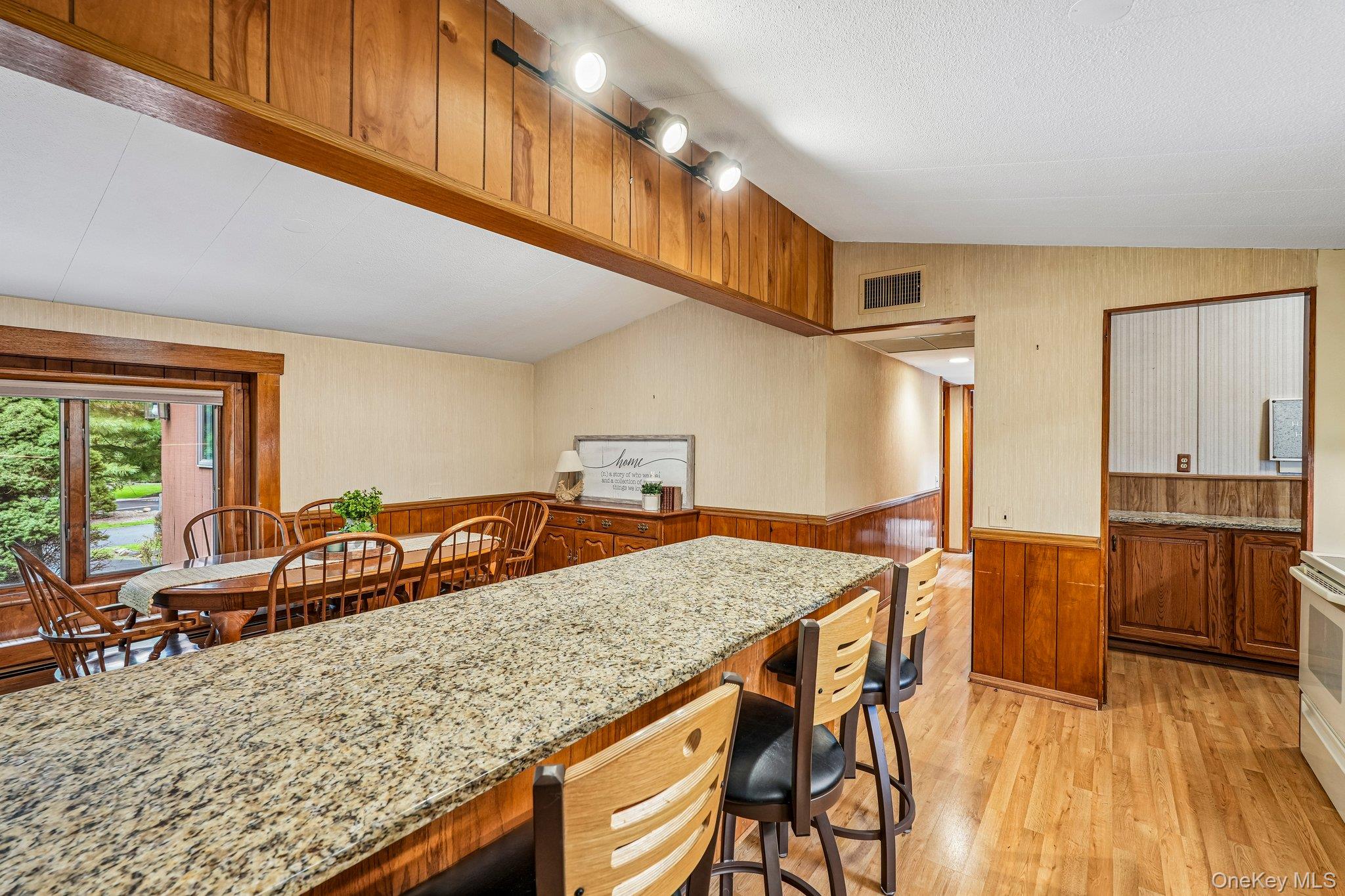 61 Lakeview Drive Property Photo 15