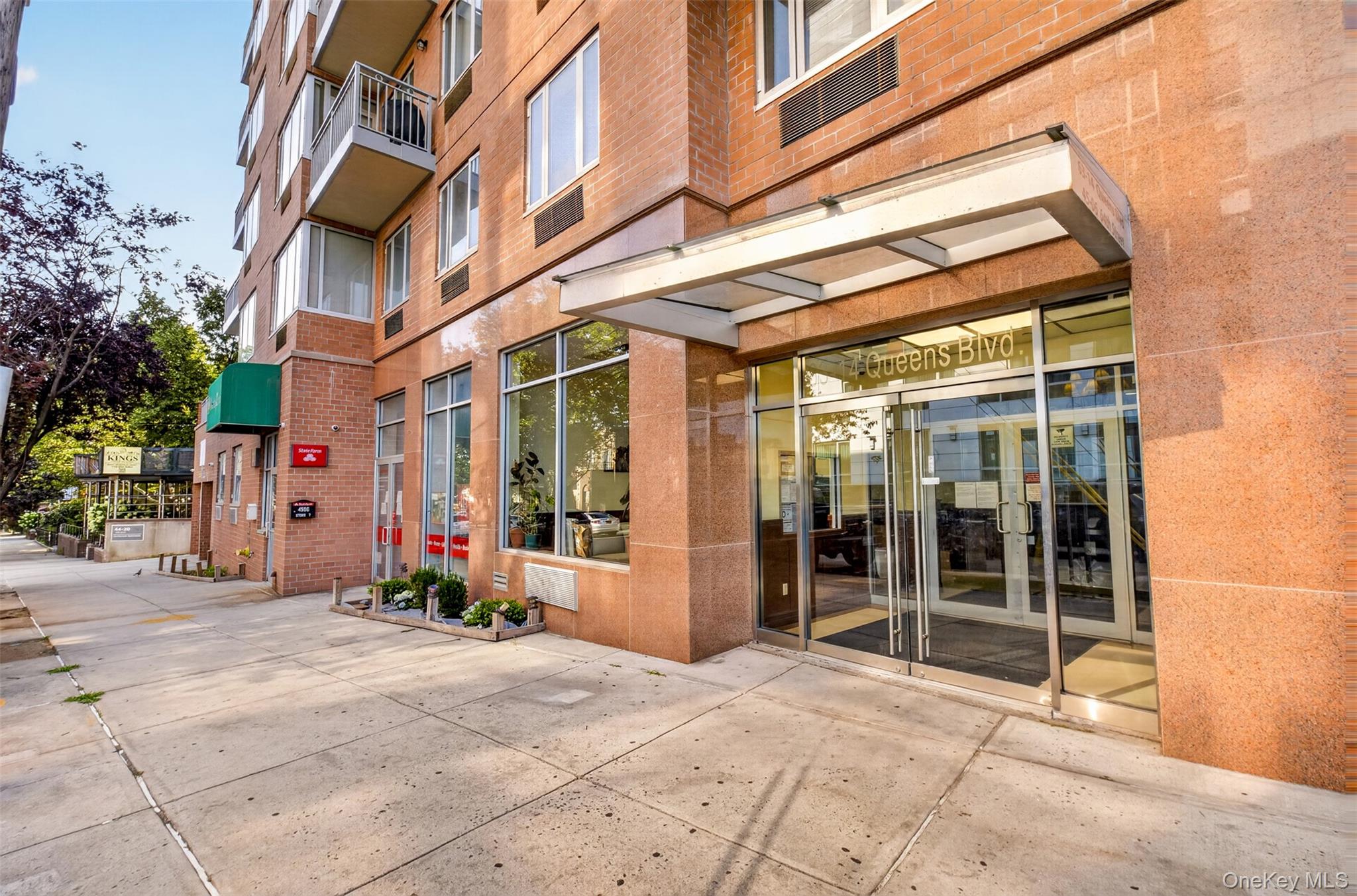 63-14 Queens Boulevard 3m Property Photo 3