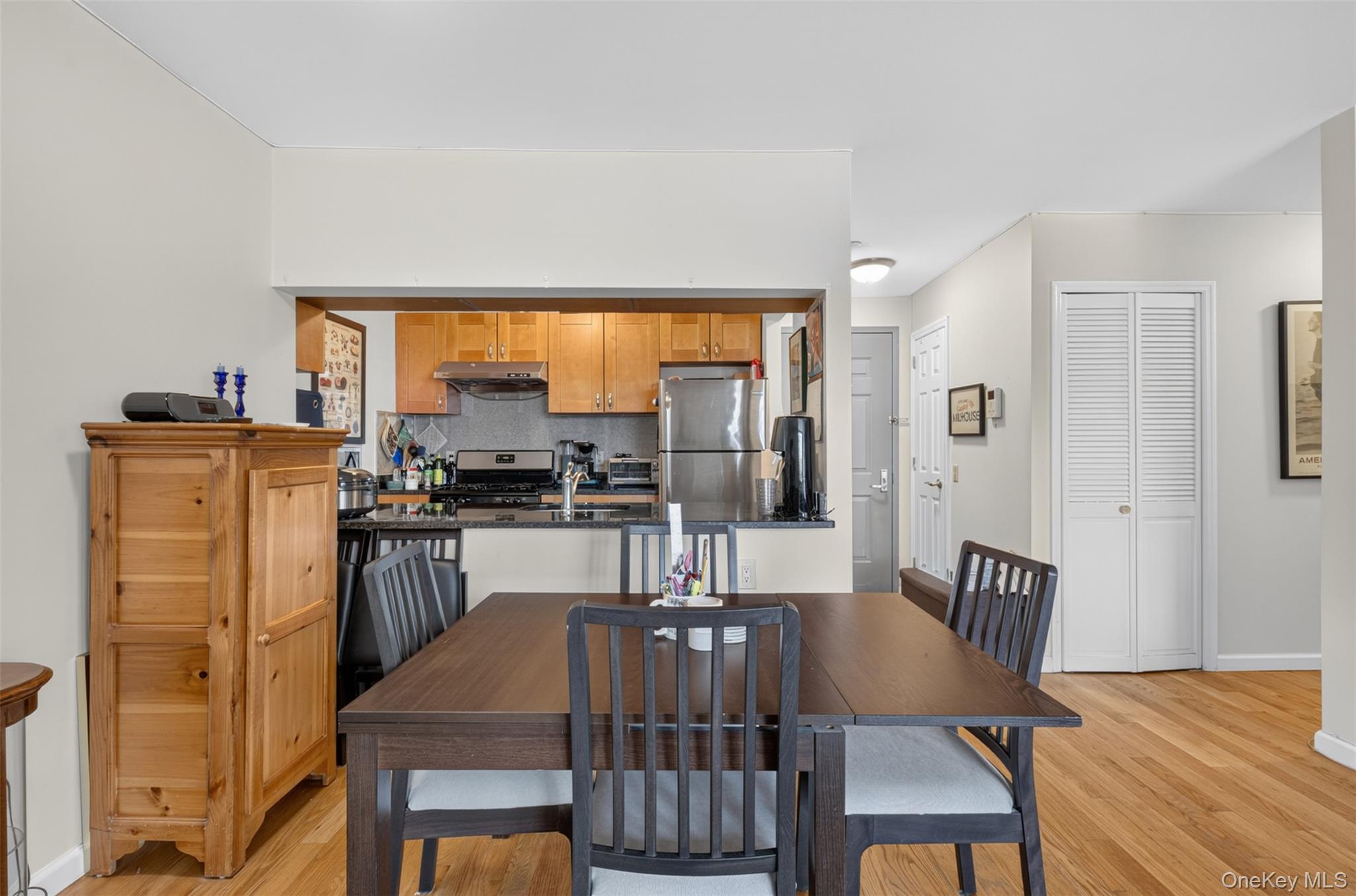 63-14 Queens Boulevard 3m Property Photo 12