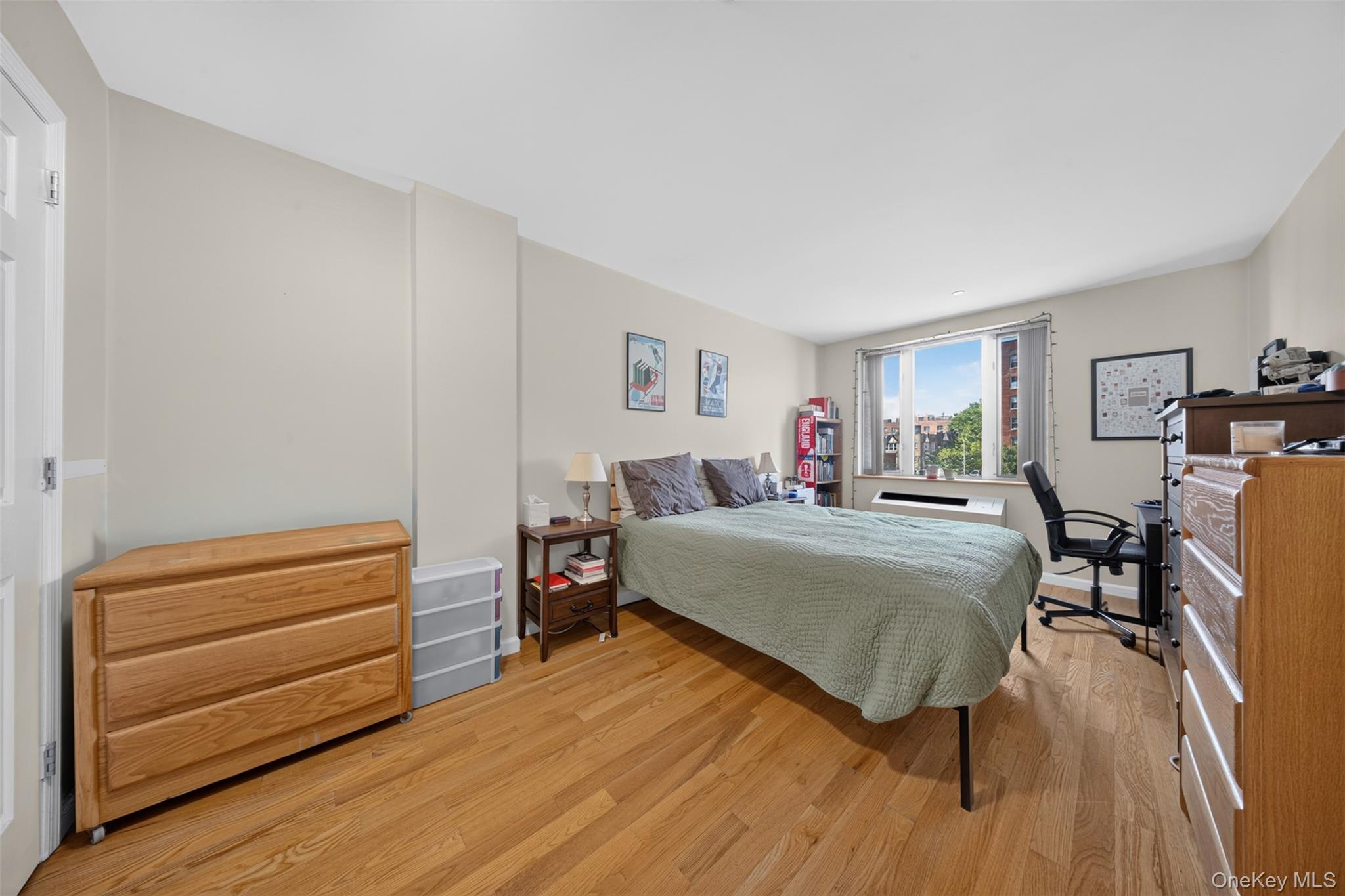 63-14 Queens Boulevard 3m Property Photo 17