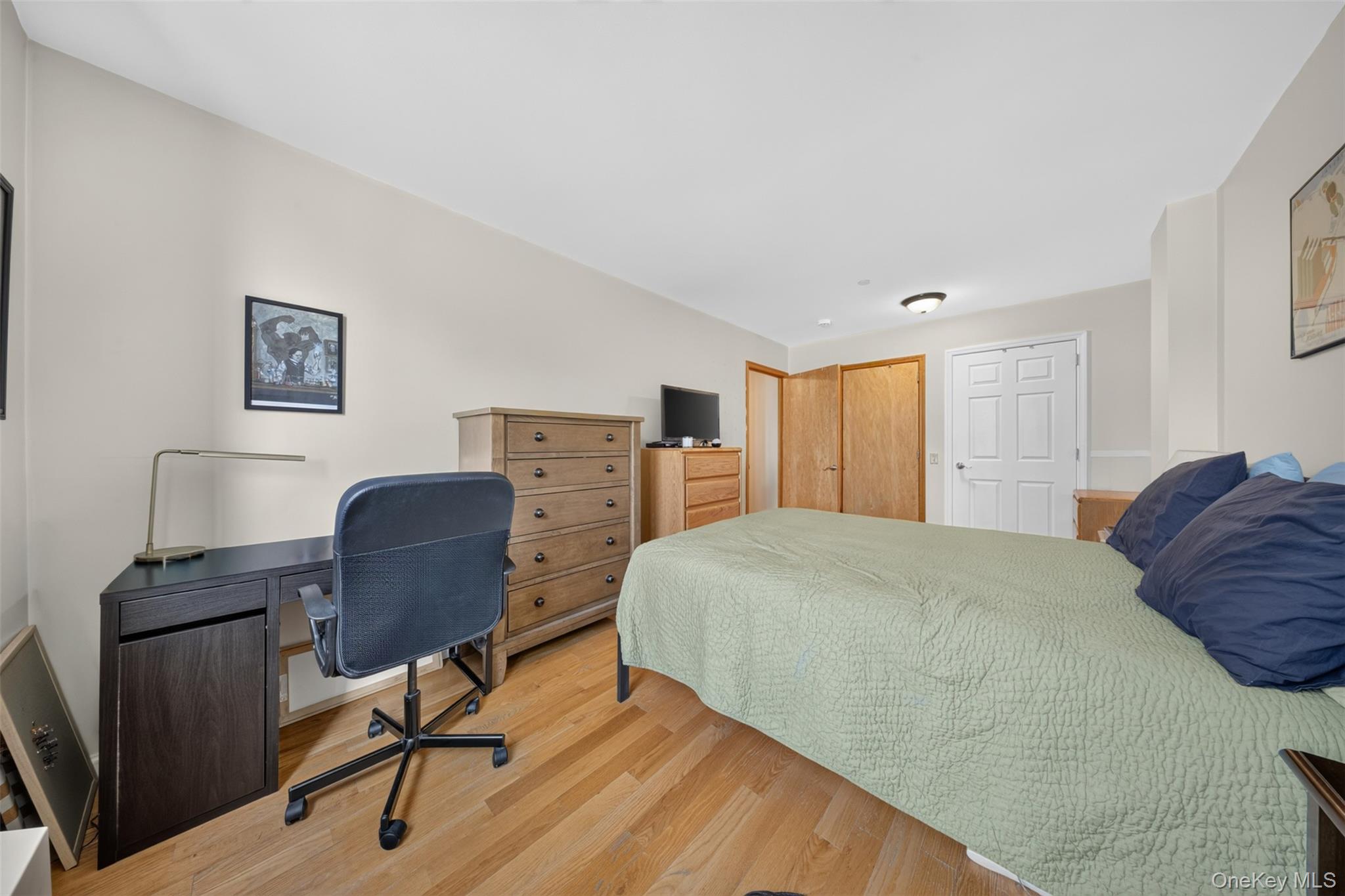 63-14 Queens Boulevard 3m Property Photo 18