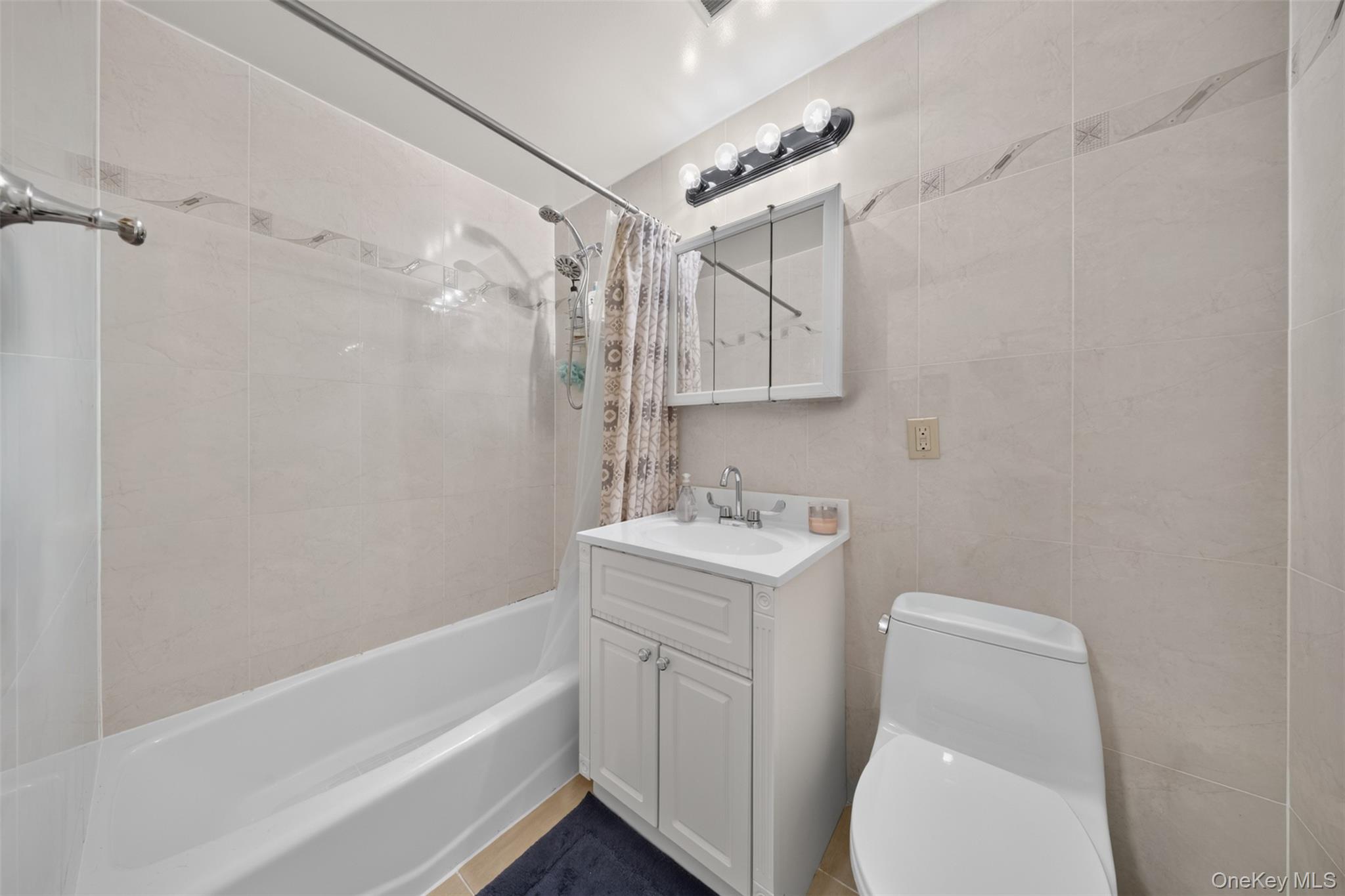 63-14 Queens Boulevard 3m Property Photo 19