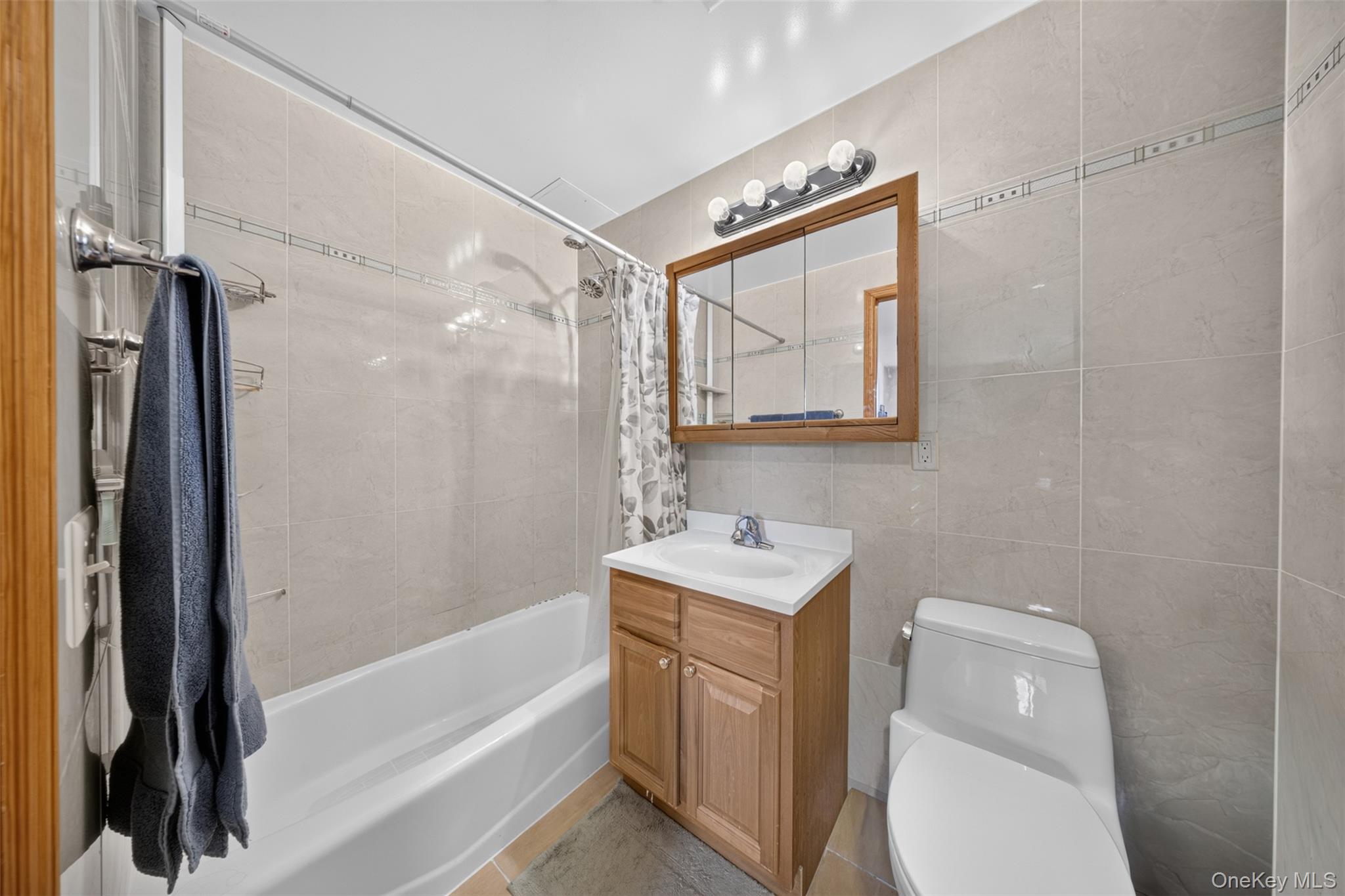 63-14 Queens Boulevard 3m Property Photo 20