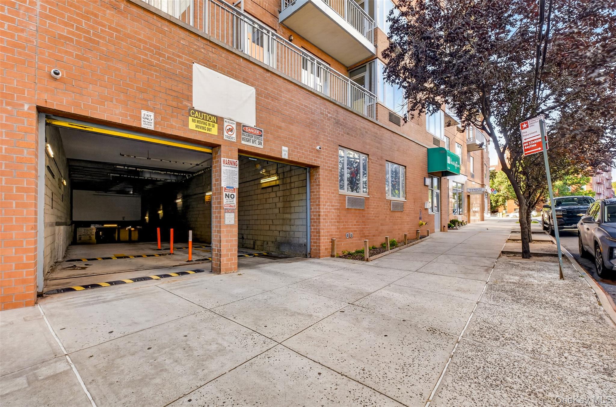 63-14 Queens Boulevard 3m Property Photo 25