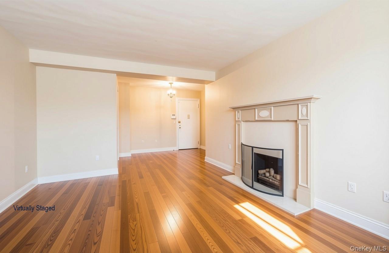 27010 Grand Central Parkway 4j Property Photo 11