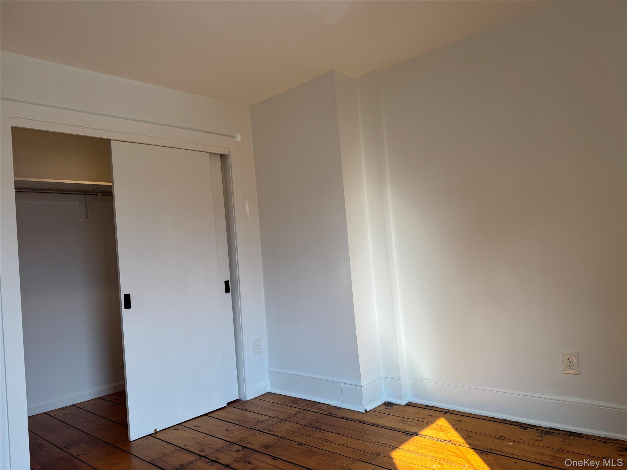5 N Elm Street Property Photo 15