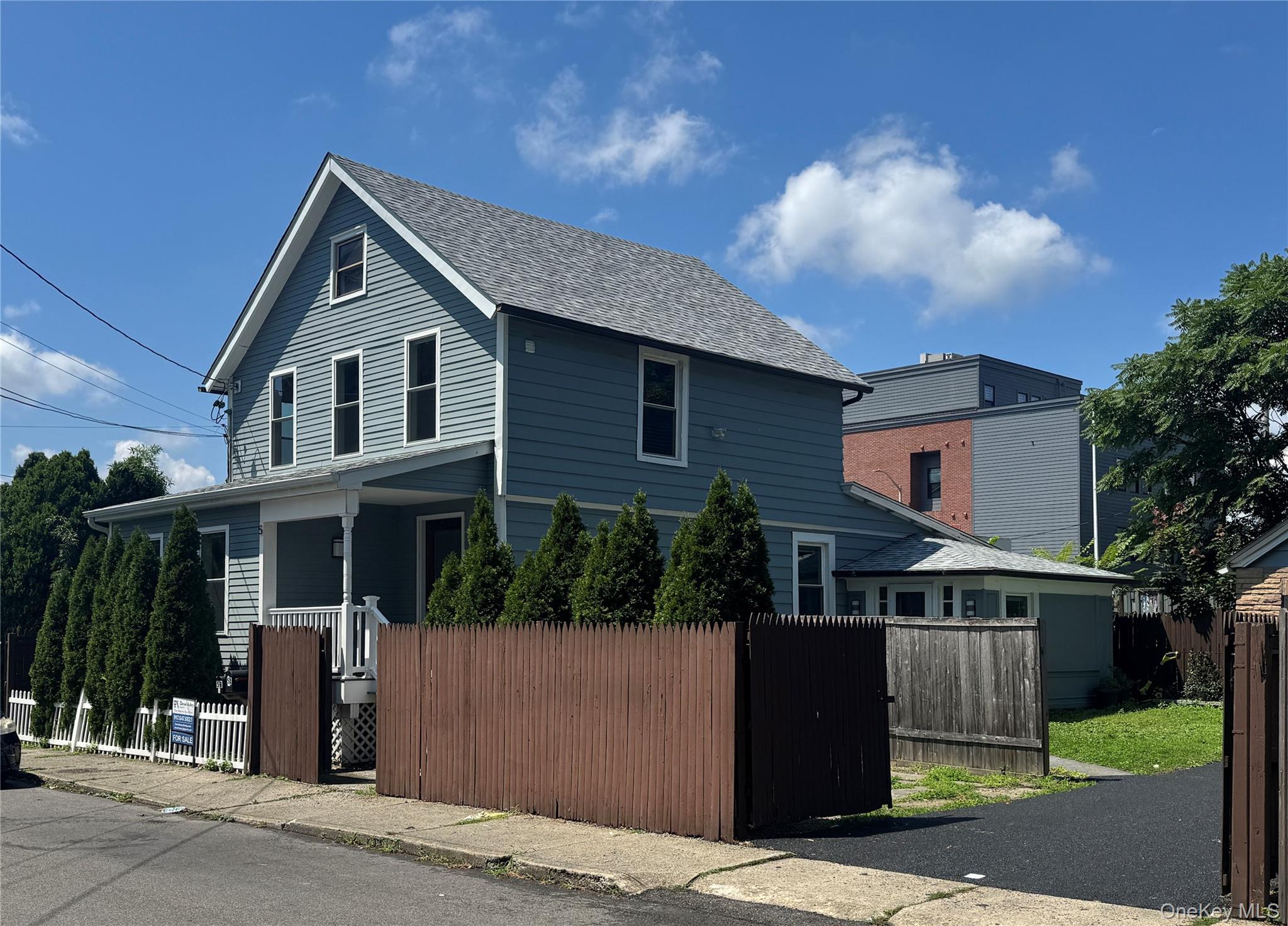 5 N Elm Street Property Photo 21