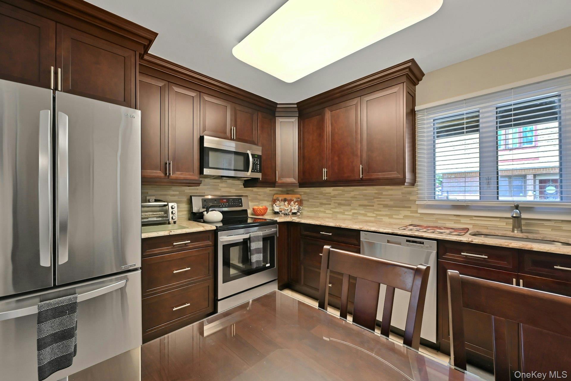 9 Heritage Drive A Property Photo 4