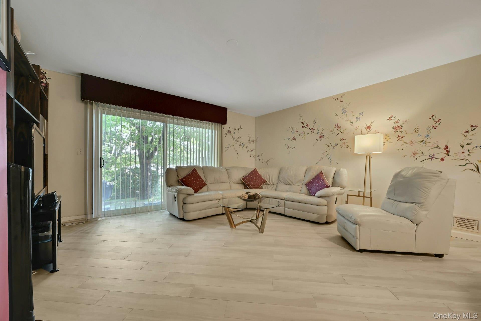 9 Heritage Drive A Property Photo 10