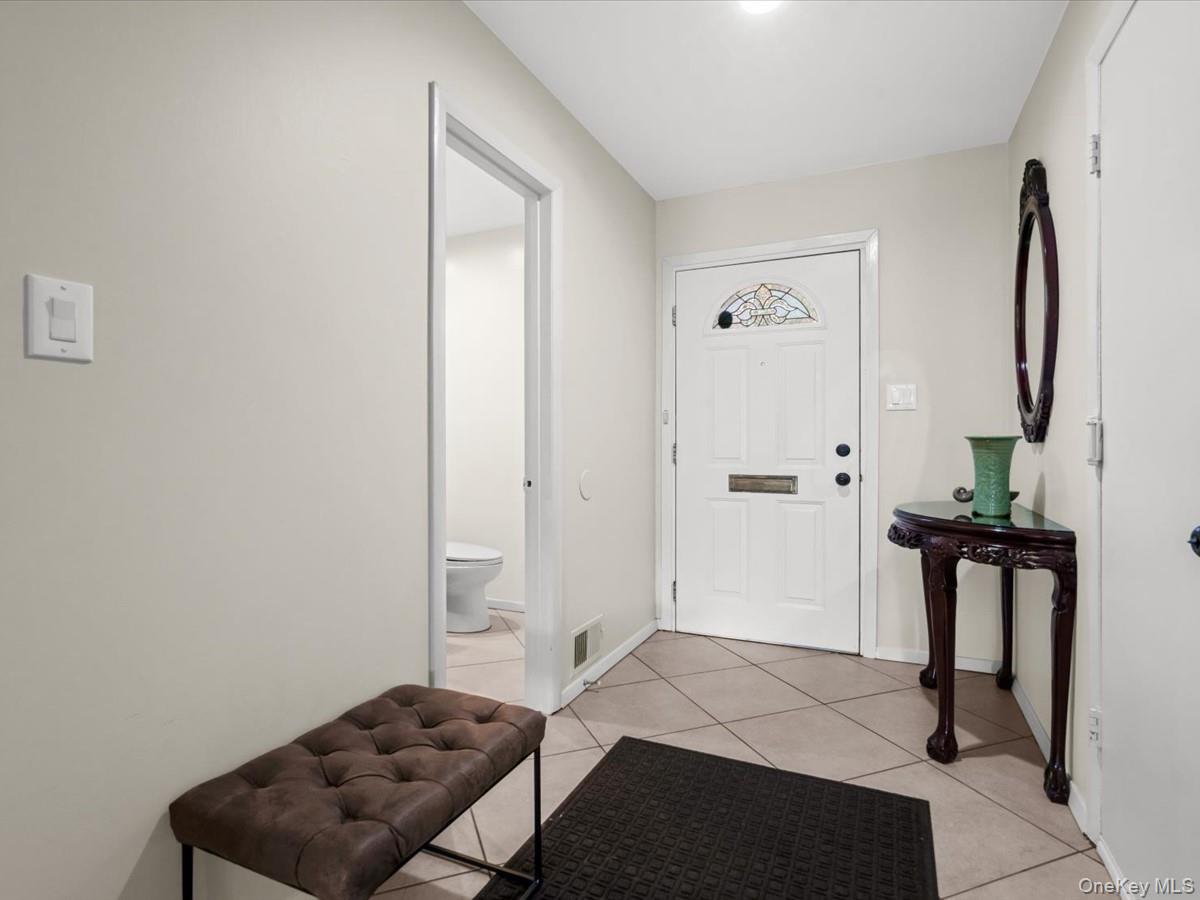 34 Windsor Gate Drive 26 Property Photo 3