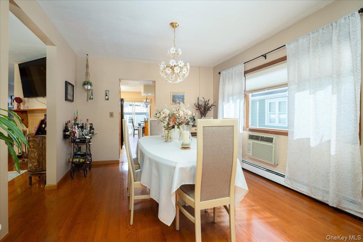 714 Wyckoff Avenue Property Photo 8